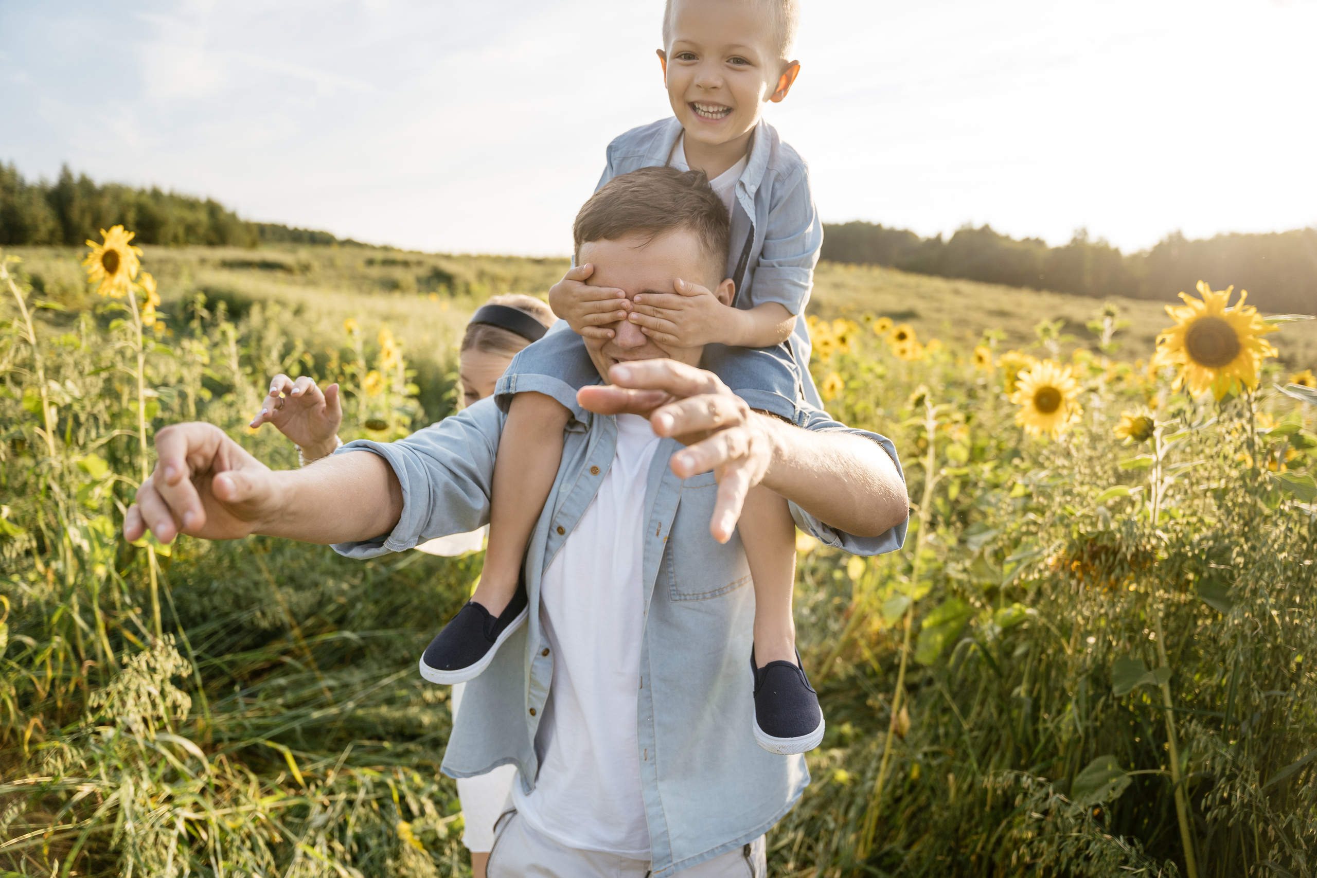 Кита Никита и какие-то родители. Фотограф Томск, Новосибирск Влад Свириденко