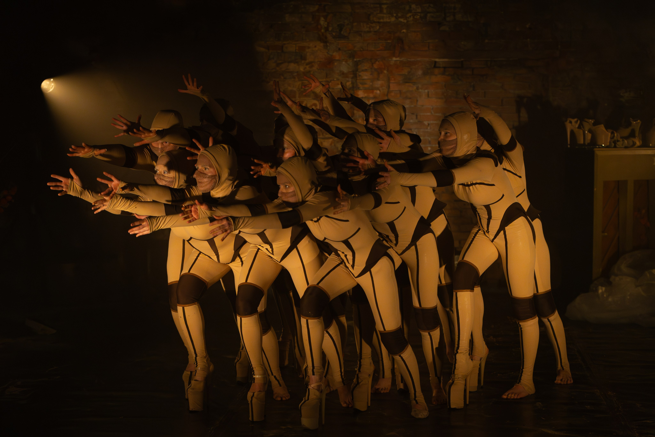 Постановка «Иные» 2025. Предметный и репортажный фотограф в Санкт-Петербурге Александр Е