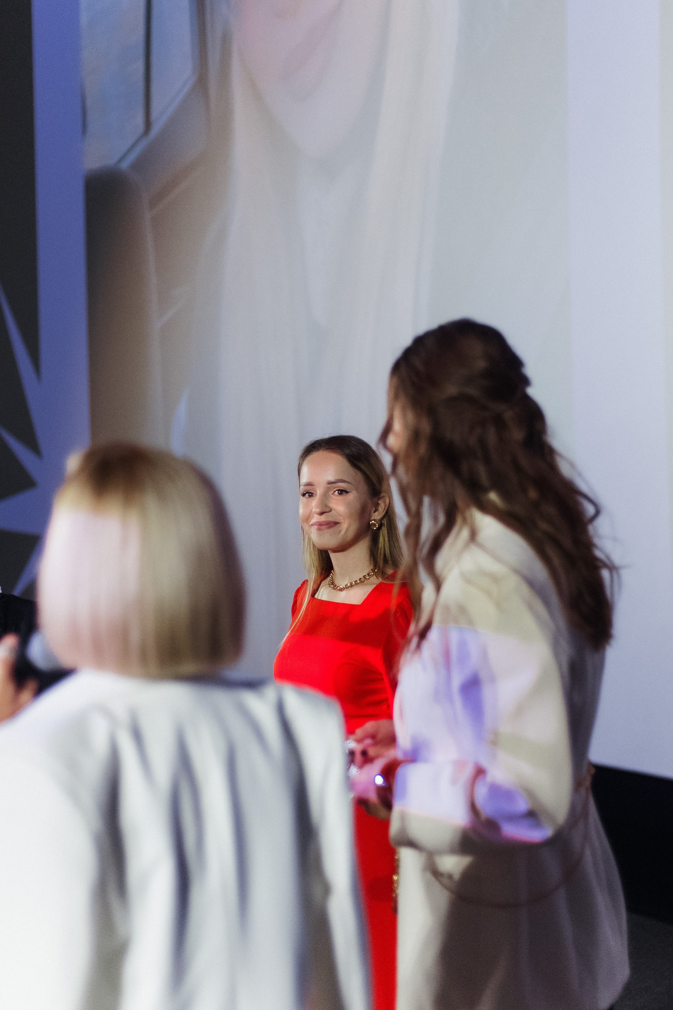 ФЭШН КОНФА. СВОИ. ФОТООТЧЕТЫ-СОБЫТИЯ-МЕСТА