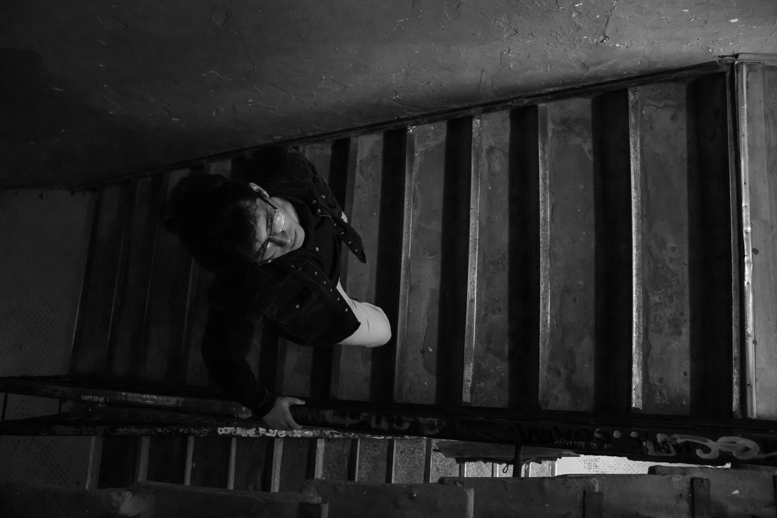 Контакты. K0T0F3Y