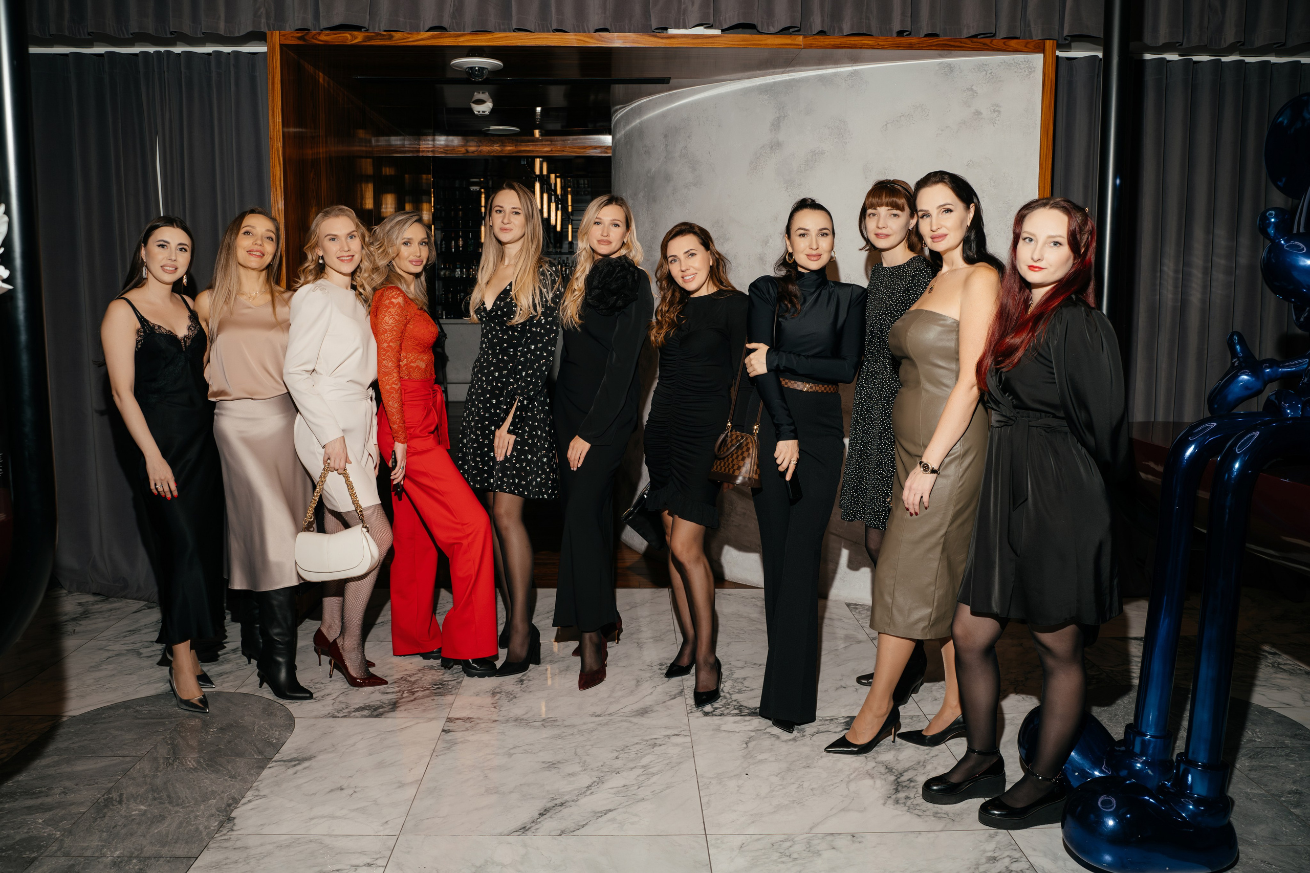 15 ноября (пятница). BENUAR Restaurant