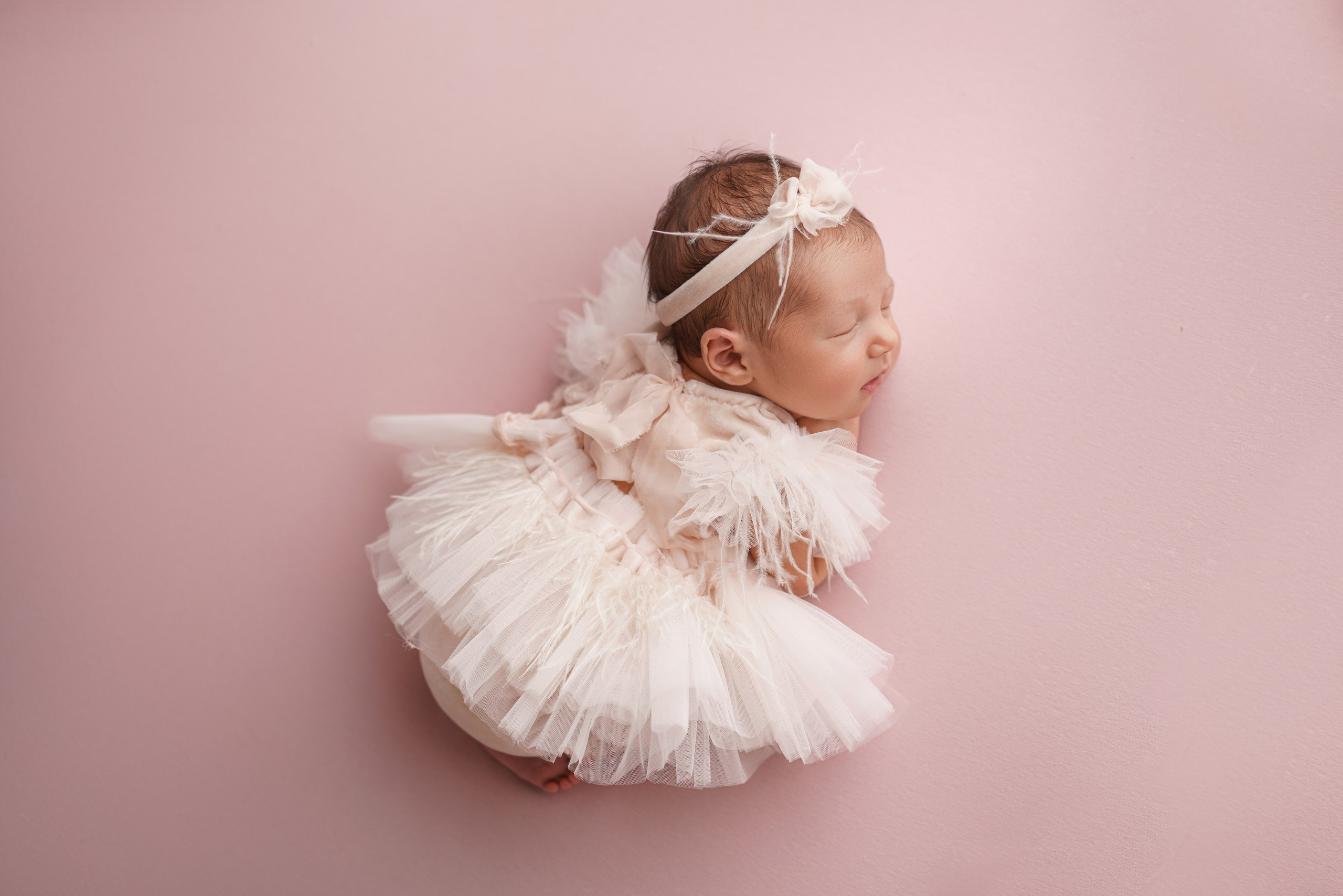 Фотосессия новорожденных | Галерея трогательных кадров малышей в стиле newborn. Фотосессия новорожденных в Москве и Московской области | Профессиональный фотограф newborn — Татьяна Иванова