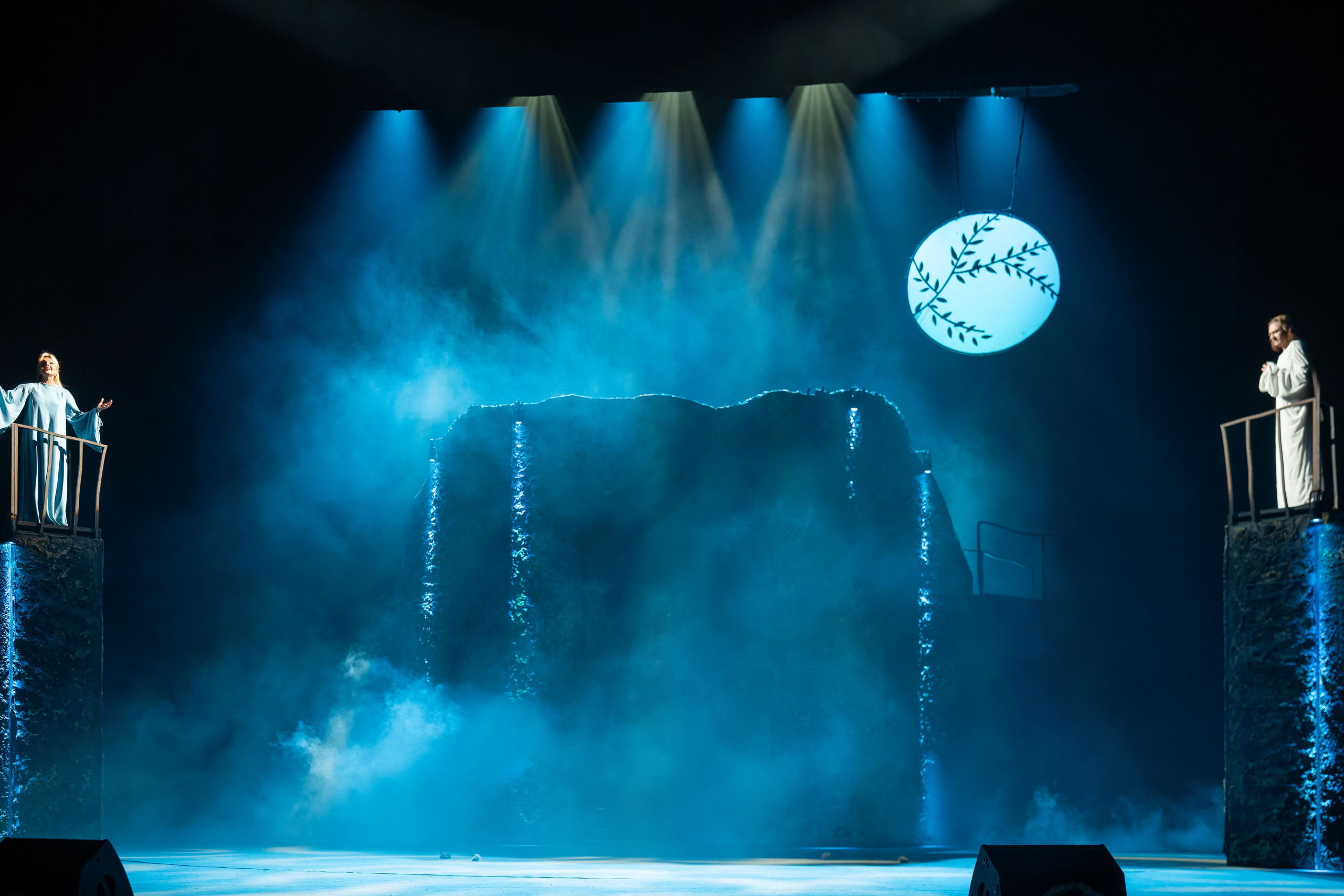 Театр Моссовета: Иисус Христос Супервезда — 35 лет на сцене. Сайт фотографа Сергея Абрамова