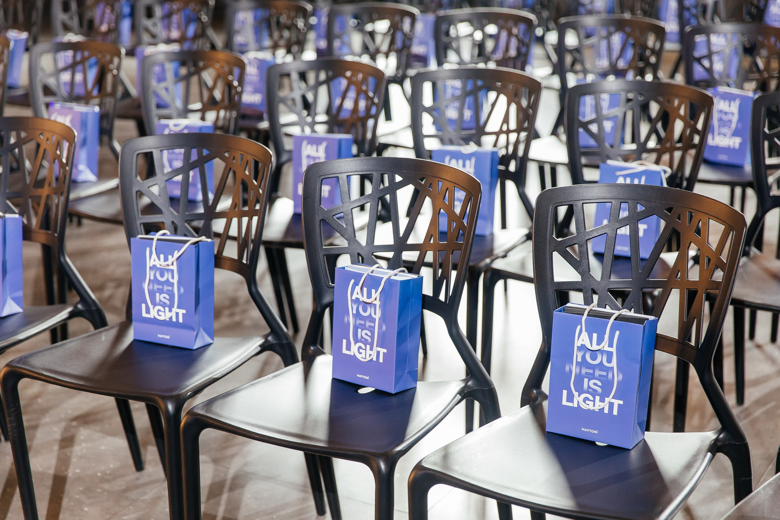 Презентация новинок систем света Maytoni в One way loft. Фотограф в Красноярске Надежда Воскресенская