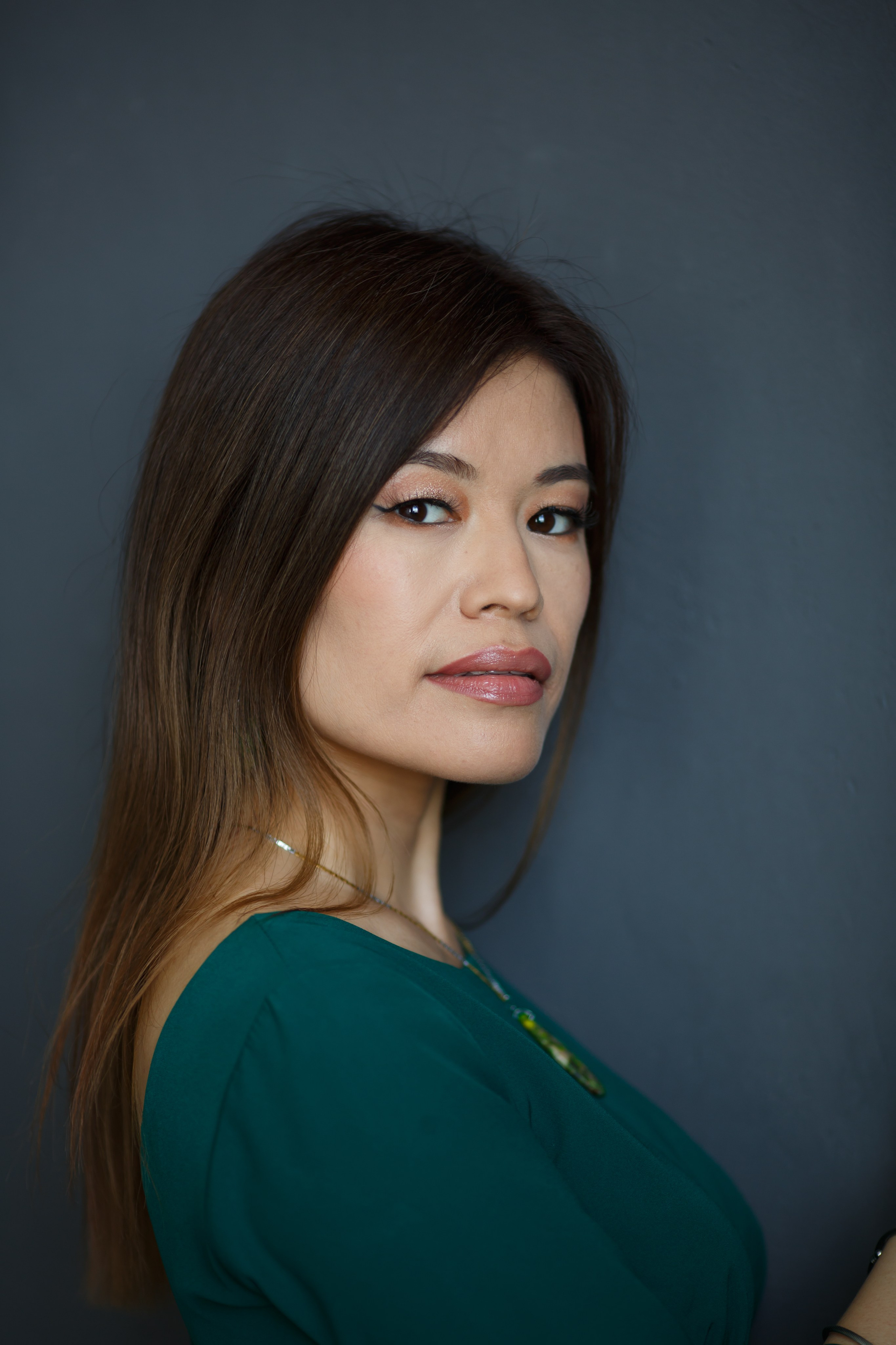 ГУЛЬНАРА практик таро и гвоздестояния. Фотограф в Волгограде Галина Власенко