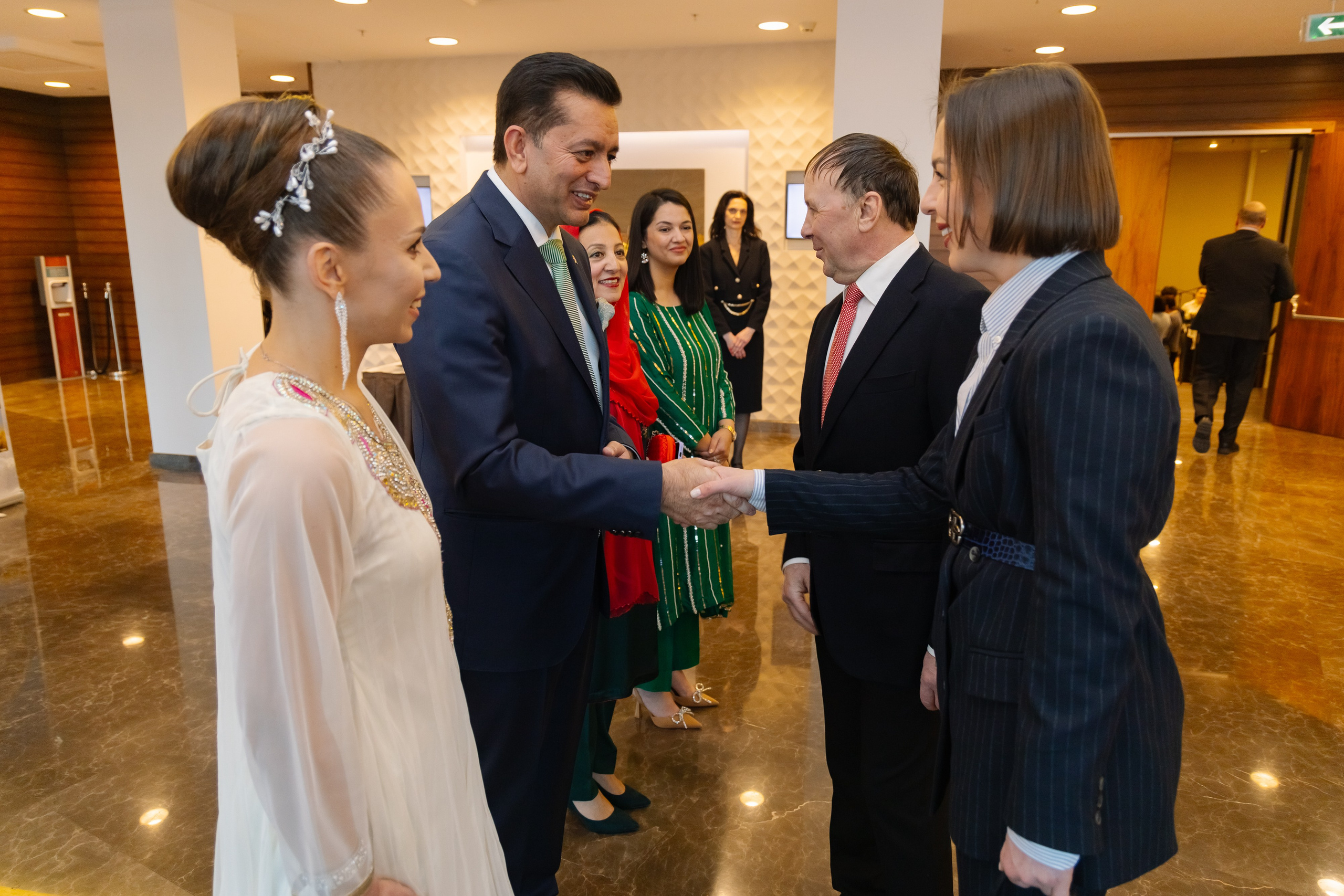 Фотосъемка делегации Пакистана в Беларуси в отеле Марриотт. Свадебный фотограф в Минске/Беларуси Сергей Спиридонов
