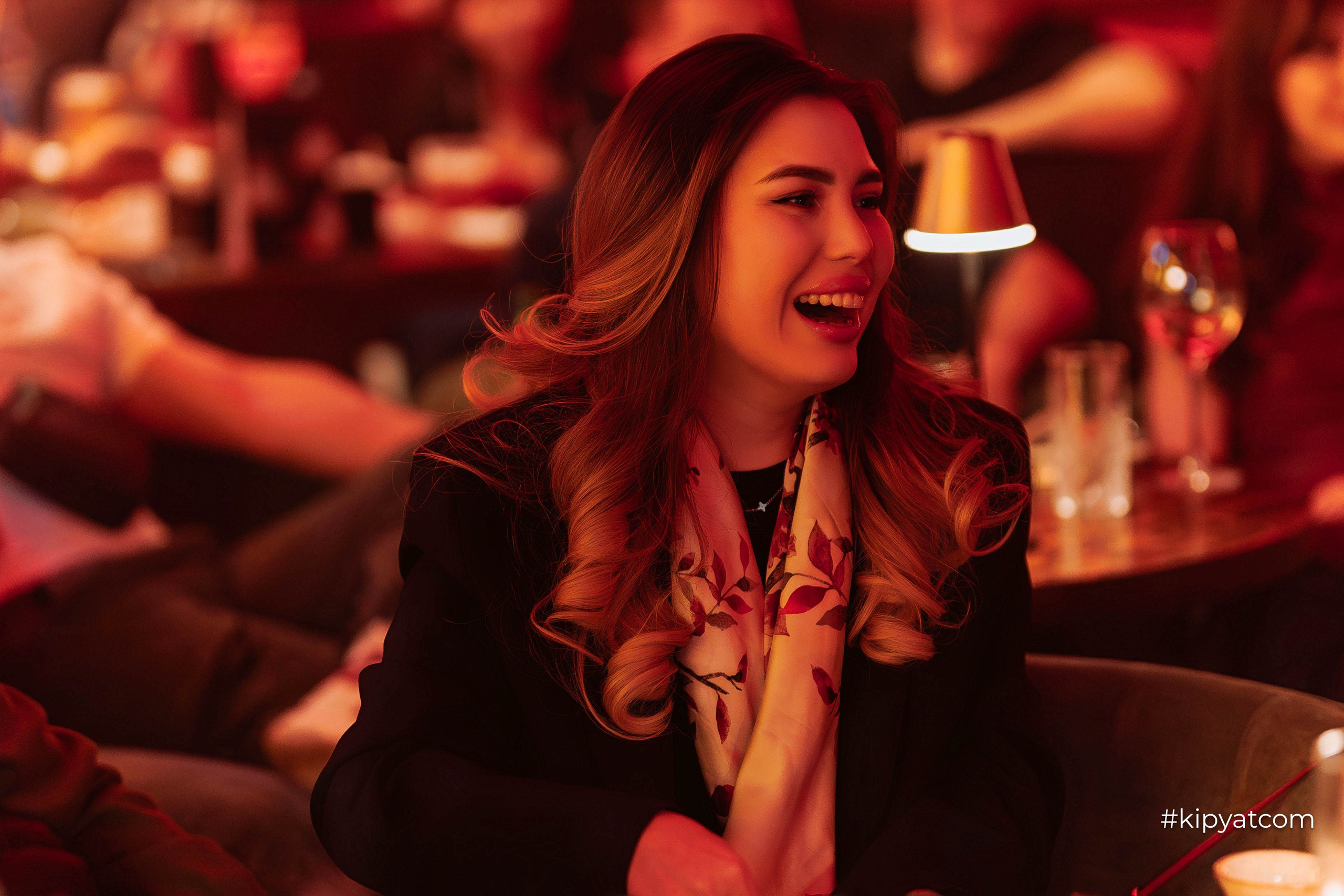 Сольный стендап концерт Александра Меркуль