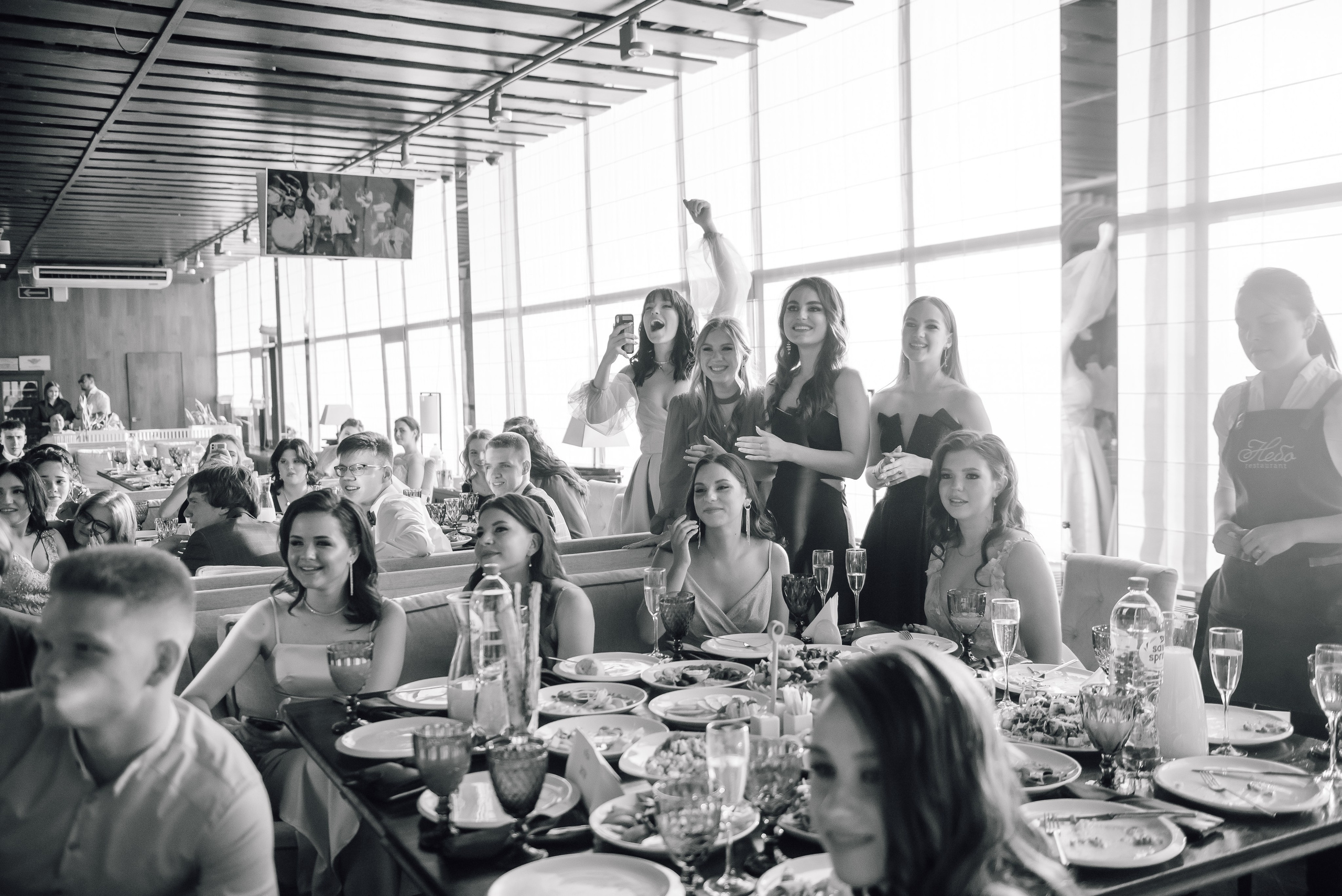 Выпускные школ. Свадебный и репортажный фотограф