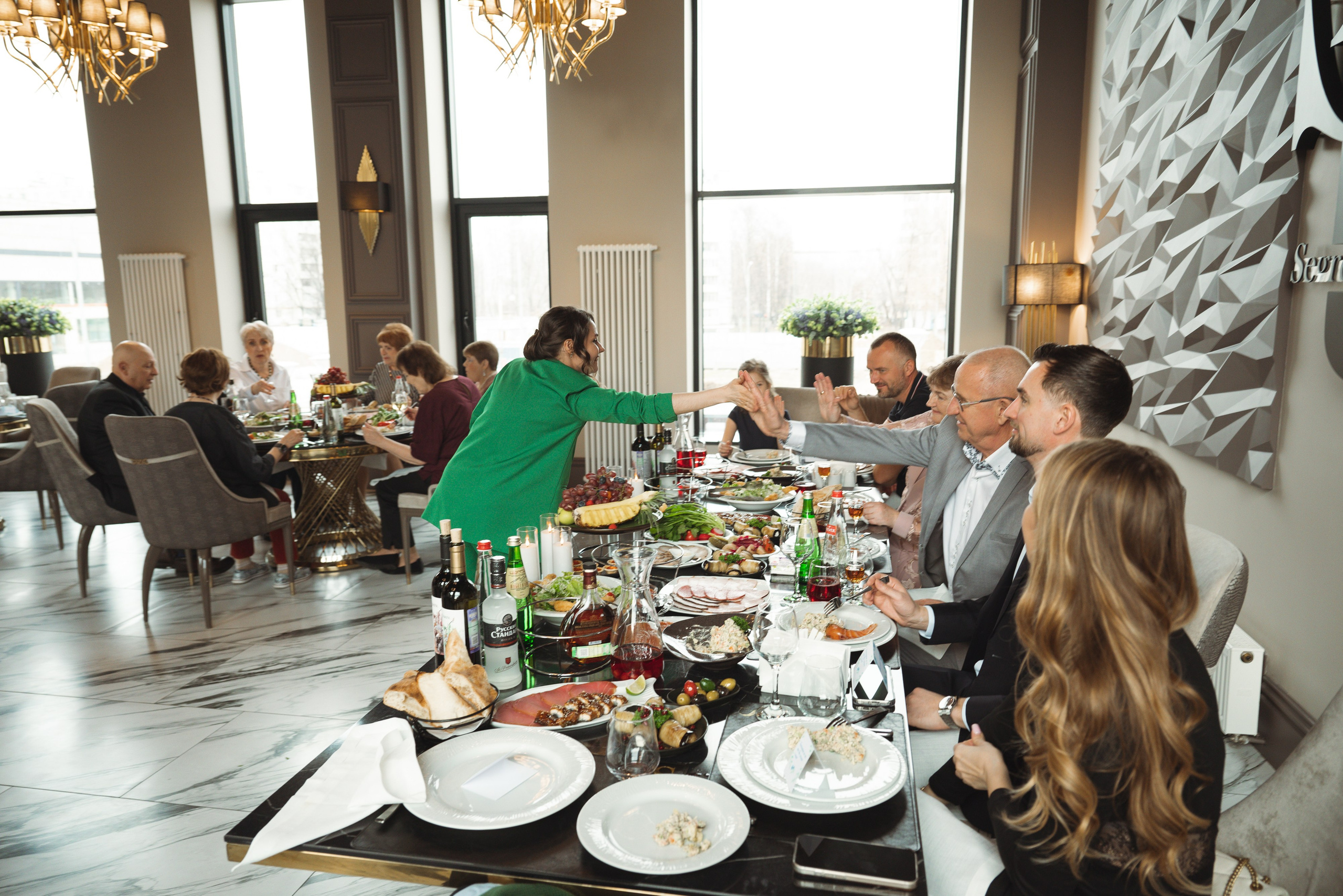 Юбилей 70 лет. Фотограф Москва Настя Профотовна. Репортажные, свадебные и контент фотосессии