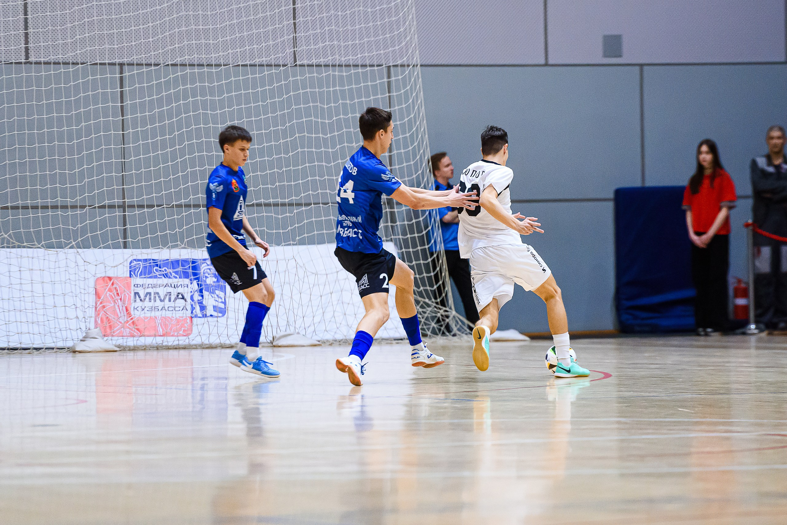 Высшая лига по футзалу — Сезон 2024-2025 — 2ой тур. Репортажный фотограф в Кемерово