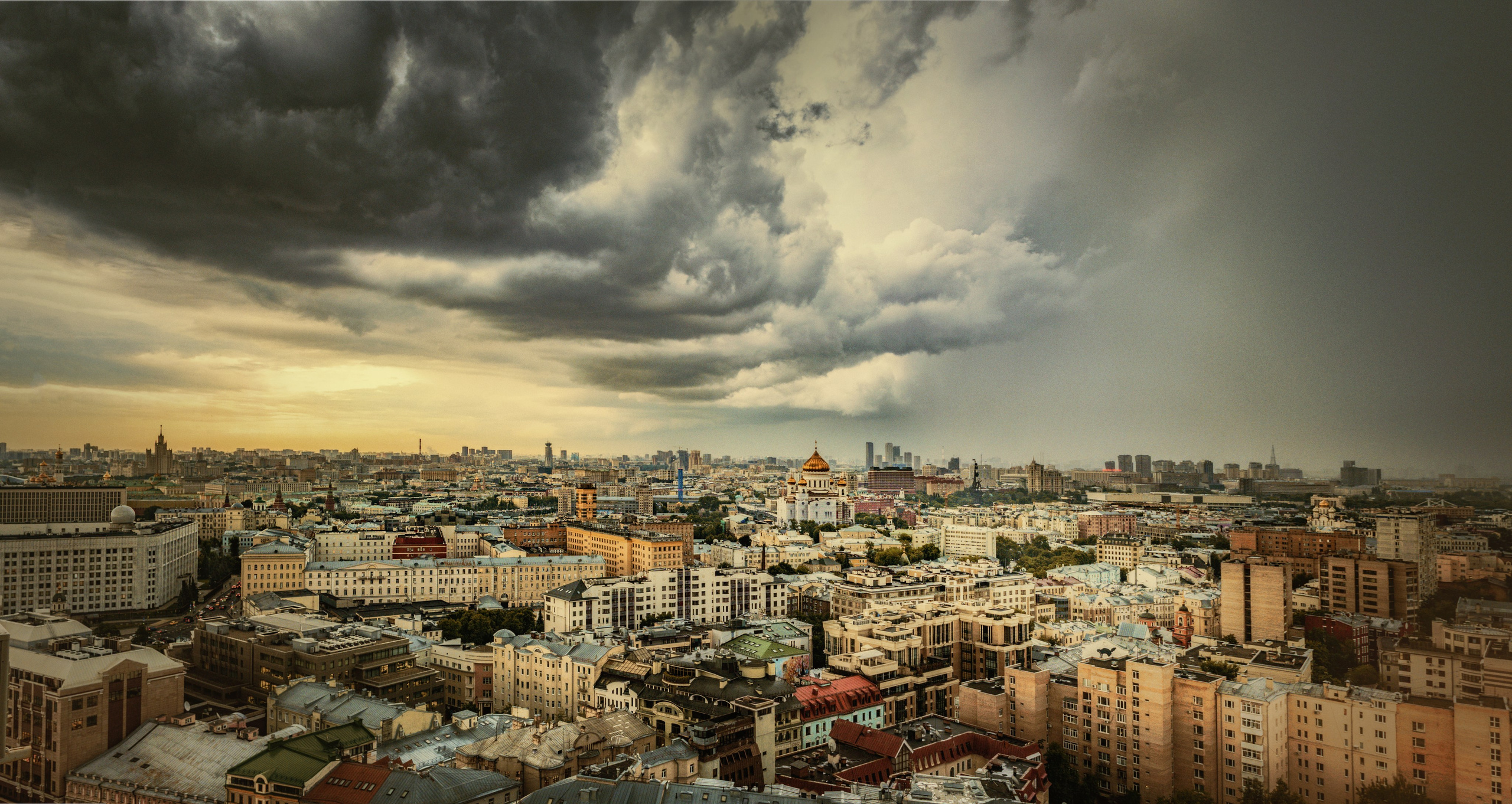 Cities in FINE ART style. Reportage, architectural, fine art photographer Lena Melnikova in Moscow