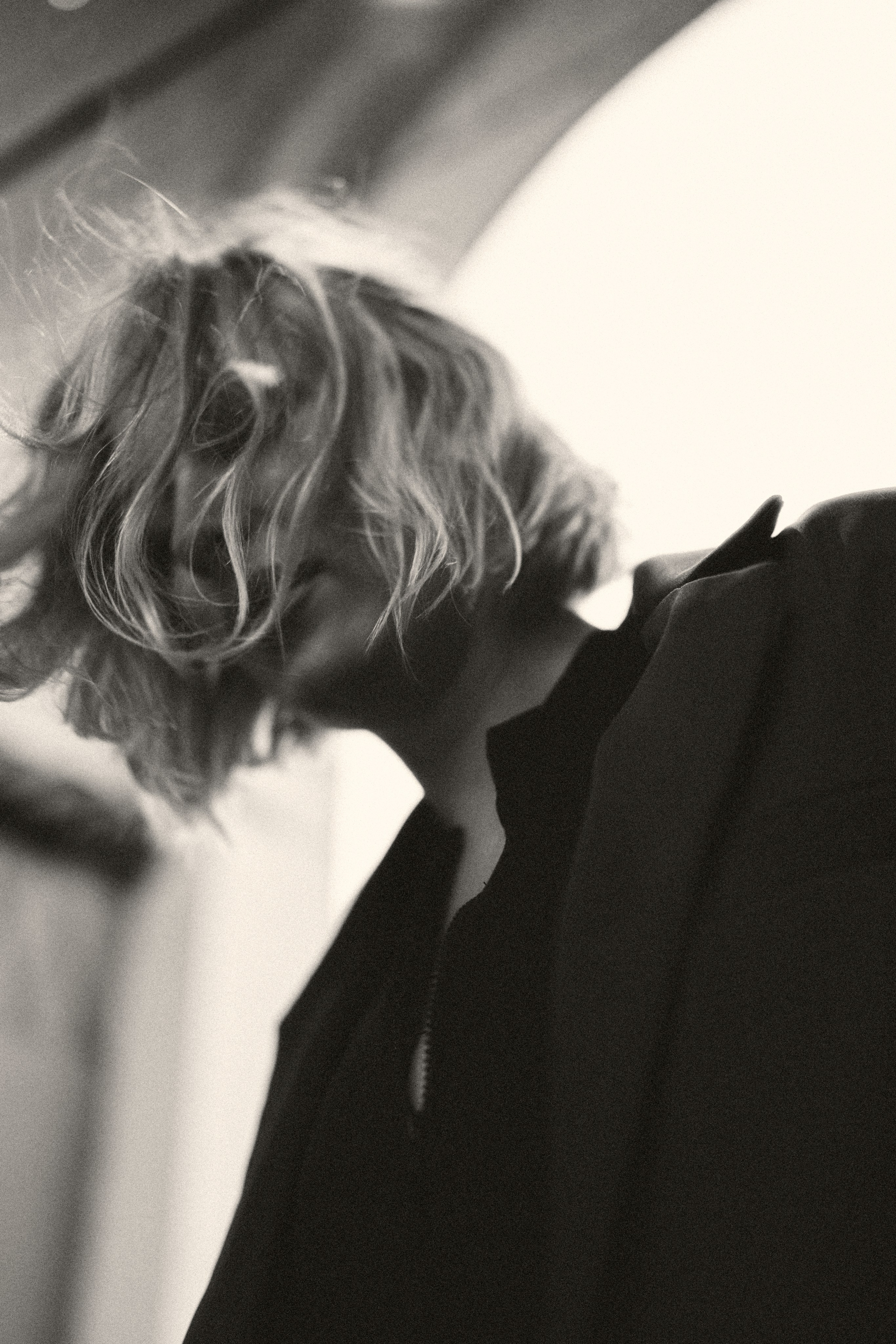 Женский портрет в городе — стиль и динамика уличной съёмки. Фотограф в Хабаровске Дмитрий Лемешков