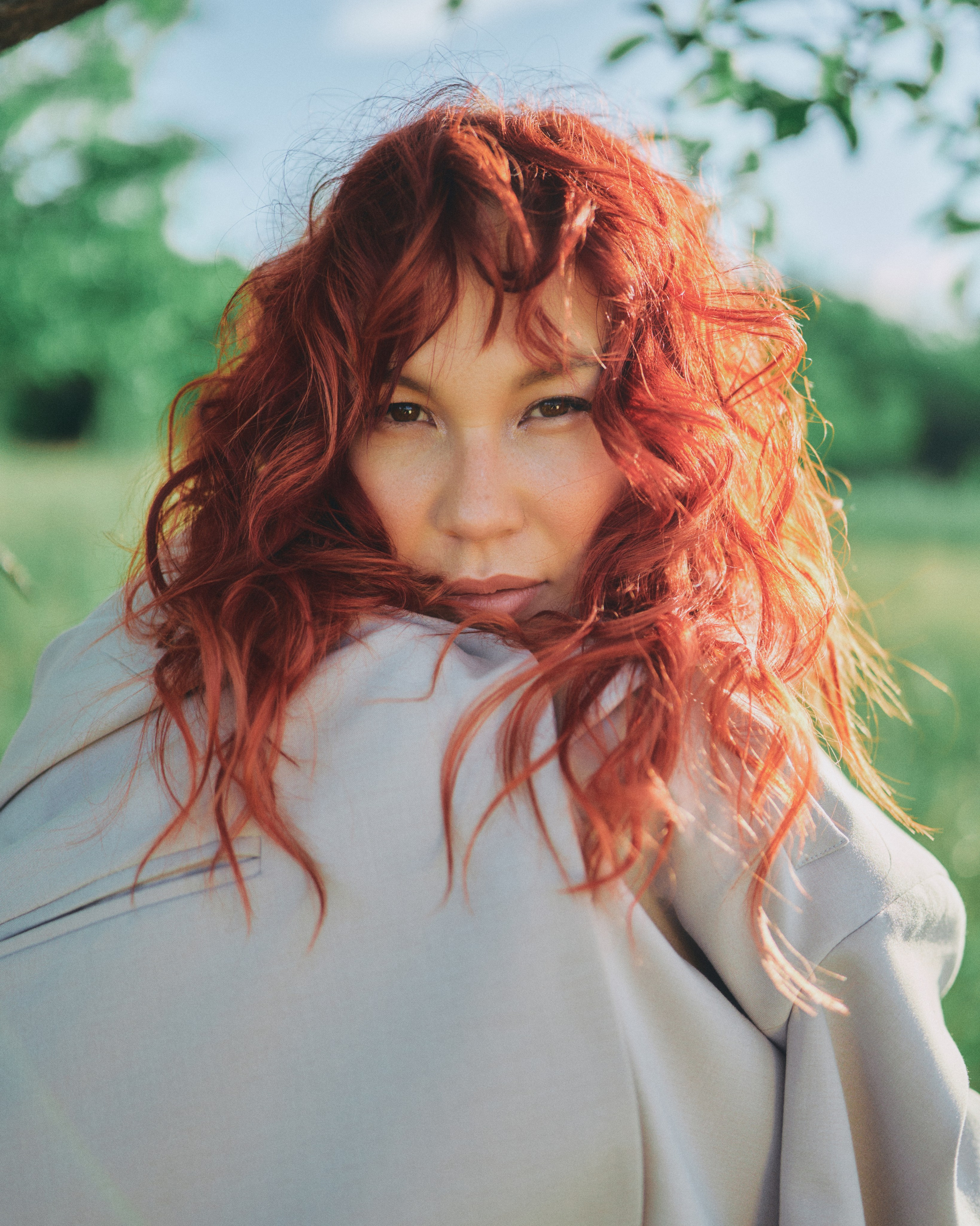 Женский портрет на природе — естественный свет и красота. Фотограф в Хабаровске Дмитрий Лемешков