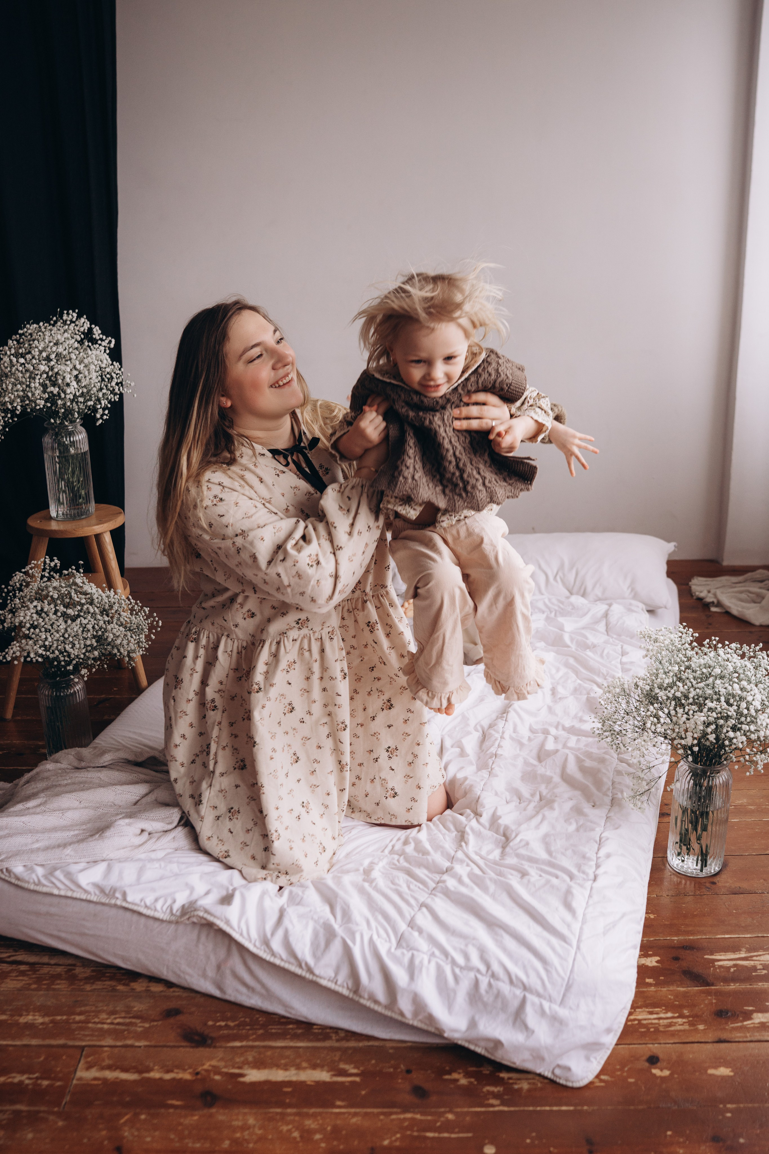 Фотодень Мамы 2026. Фотограф Новорожденных в Москве. Семейные истории в стиле LIFE