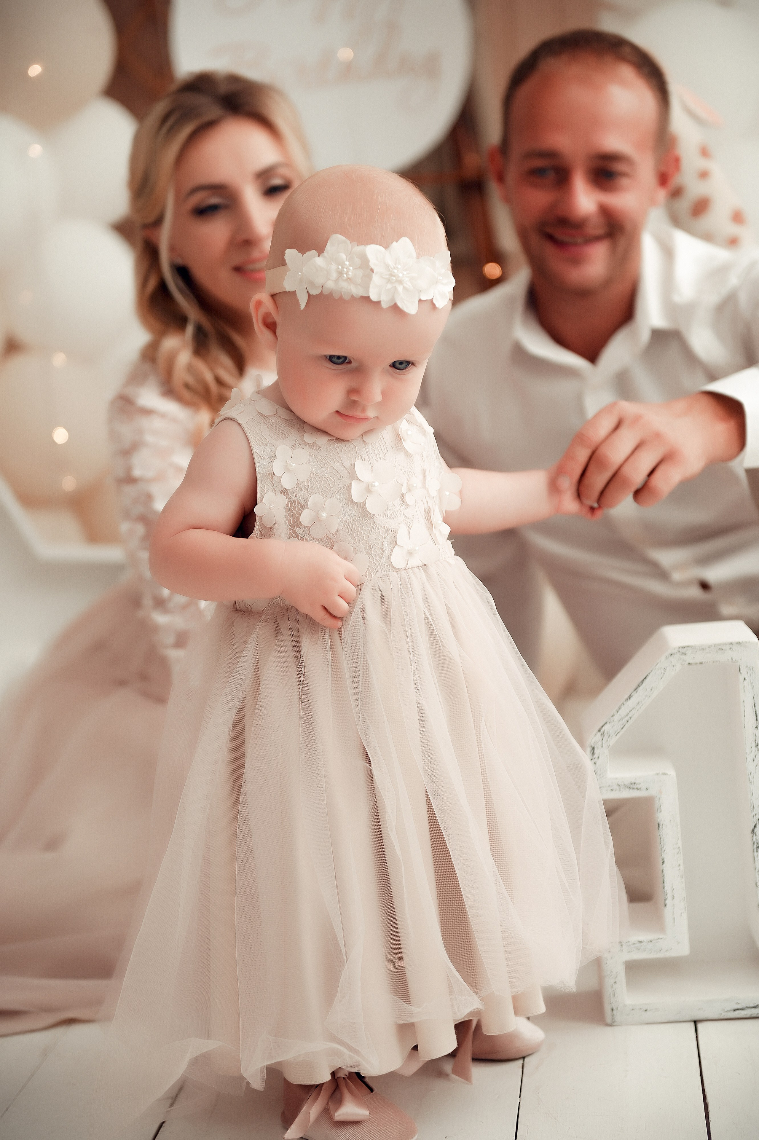 Студийные семейные, детские, индивидуальные фотосессии. Свадебный, семейный, детский, контент фотограф в Омске Максим Ильин