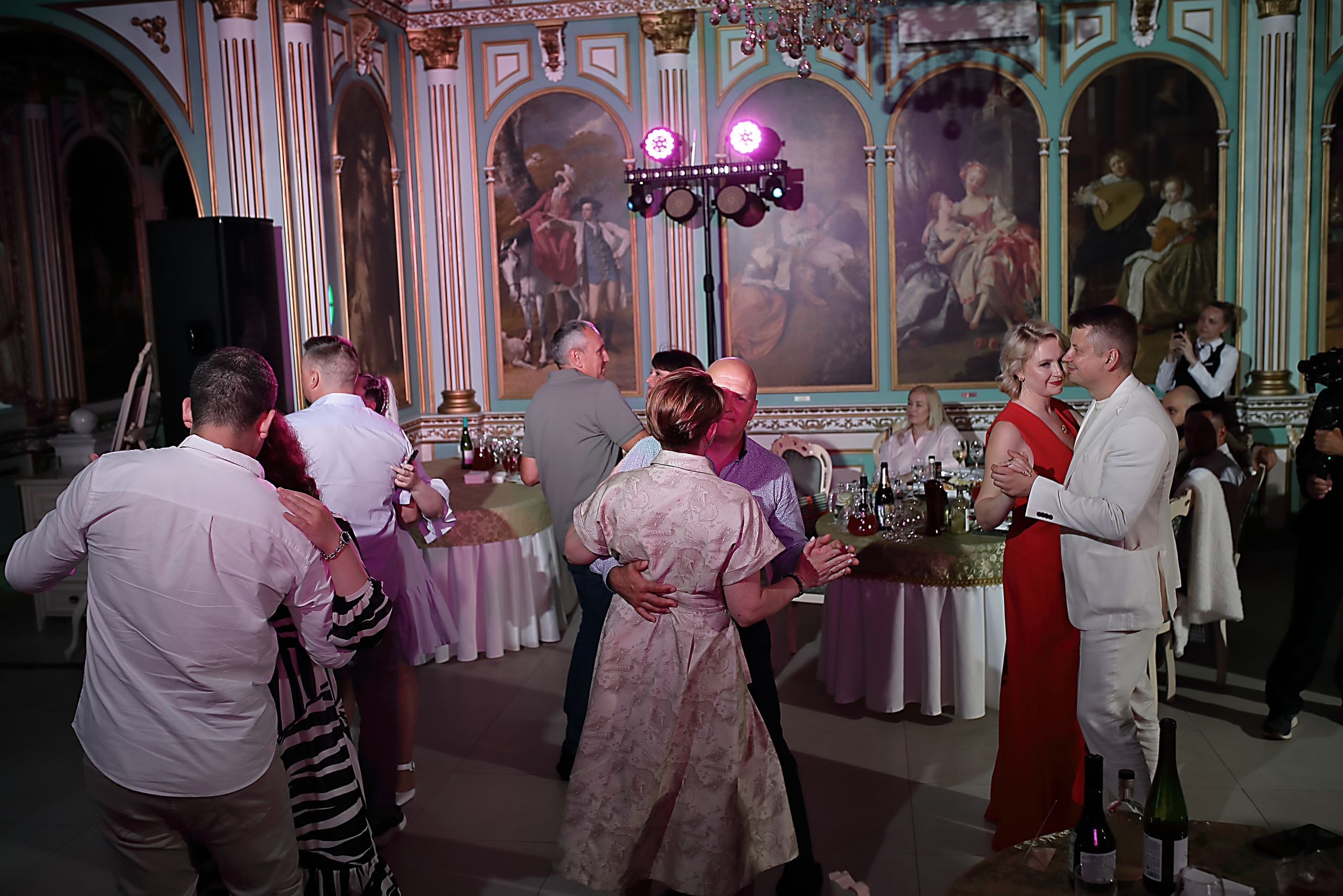 Фотосессия юбилея Александра. Свадебный и семейный фотограф и видеограф в Екатеринбурге Полянские Тимур и Анастасия