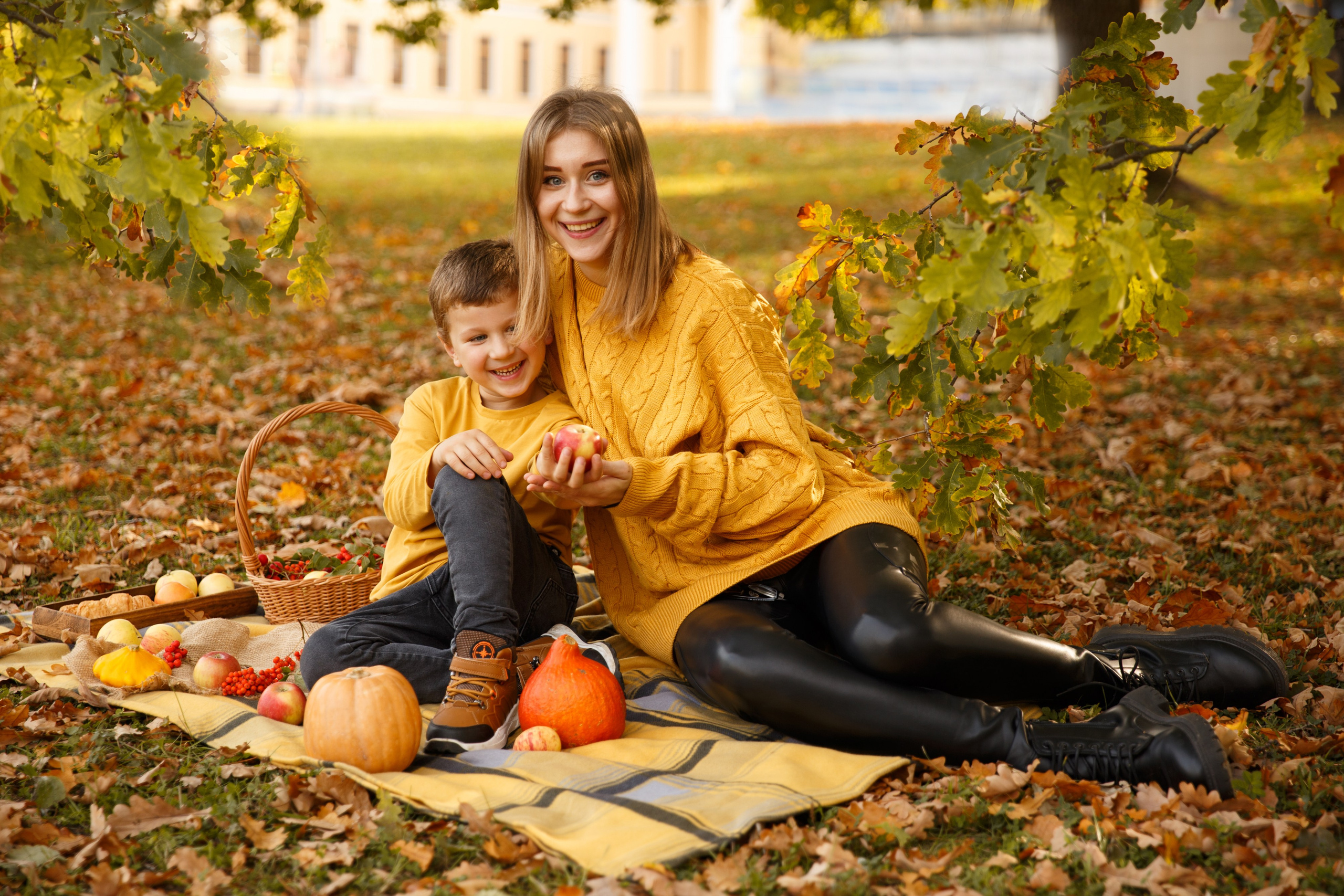 Осень. Александровский парк. Пушкин. Детский и Семейный фотограф в Санкт-Петербурге