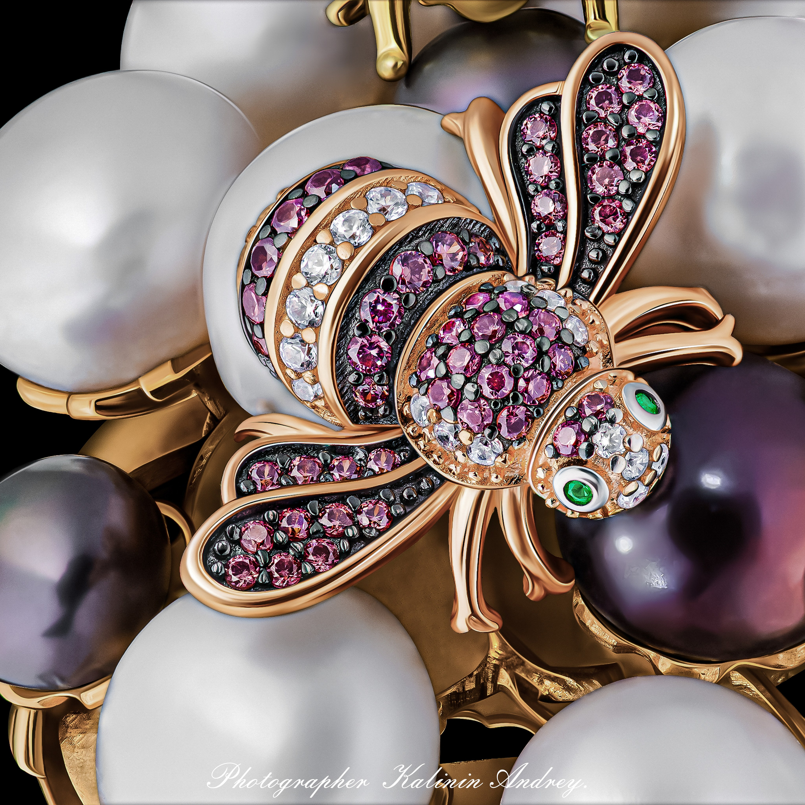 Рекламная эксклюзивная предметная фотосъёмка ювелирных изделий в Москве  тел +7 966-003-13-07. Высококачественная профессиональная рекламная фотосъёмка ювелирных украшений, драгоценных камней в Москве. Обучение, консультация