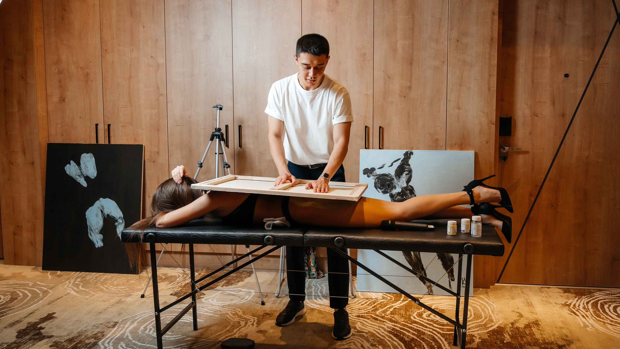 Рисуем телом, Карим COSMOS. Фотограф Нижний Новгород