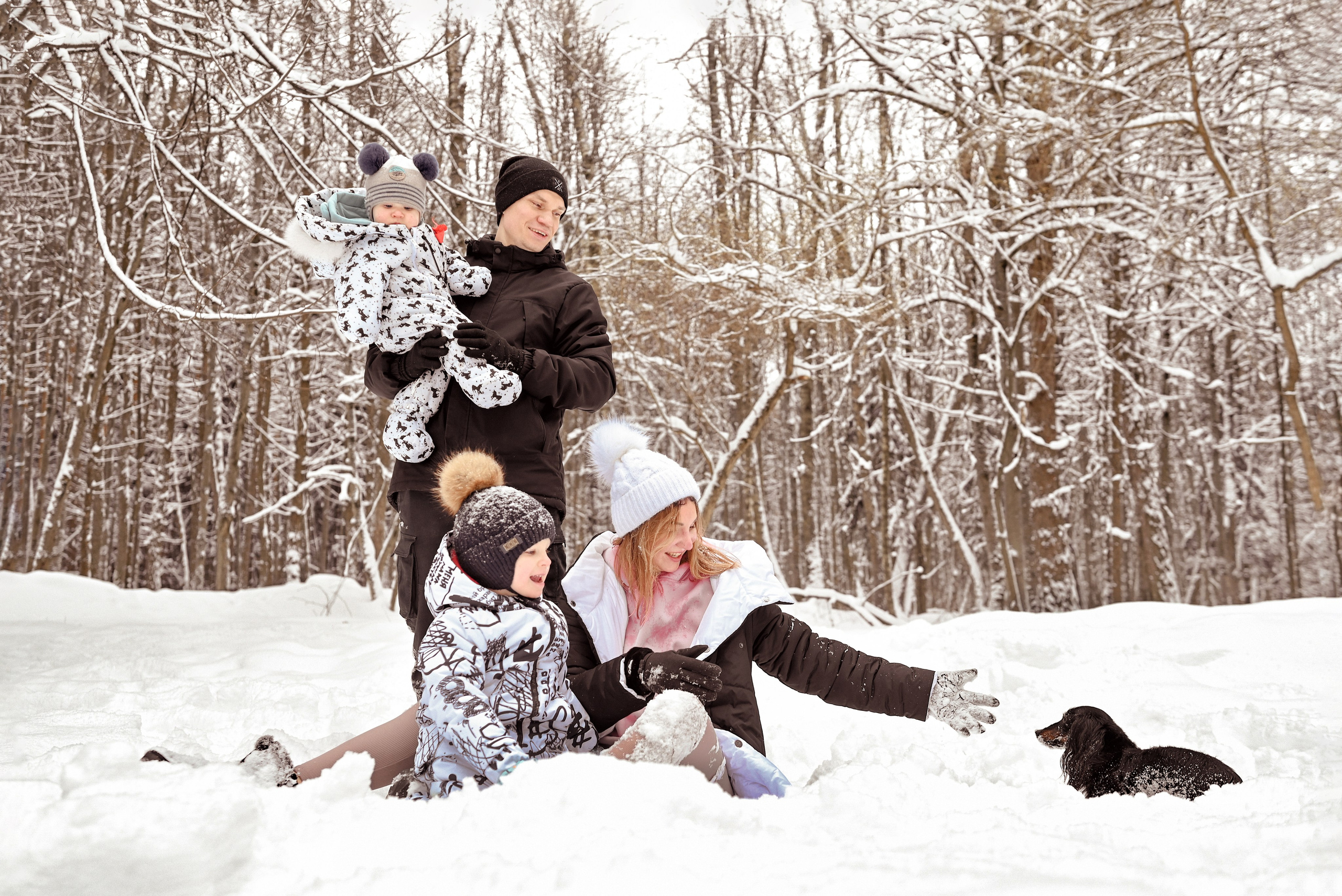 Зимний лес. Фотограф на Крещение. Семейный фотограф. Москва
