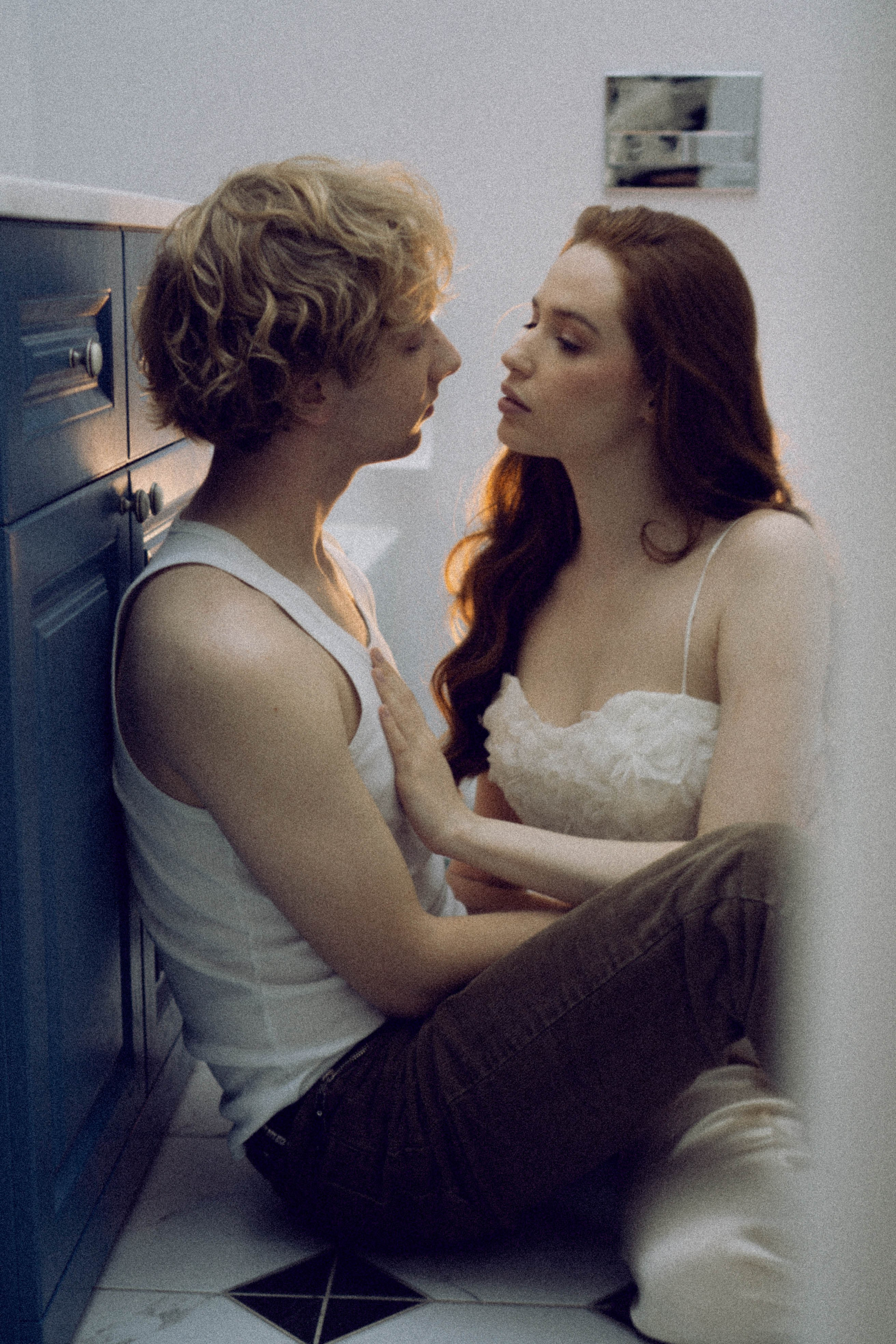 СВАДЕБНАЯ СЬЕМКА В ОТЕЛЕ. СБОРЫ ЖЕНИХА И НЕВЕСТЫ И ТАКЖЕ ТОР И ПОДГОТОВКА К ПРОГУЛКЕ. Профессиональный фотограф, Санкт-Петербург — Виктория Богомолова