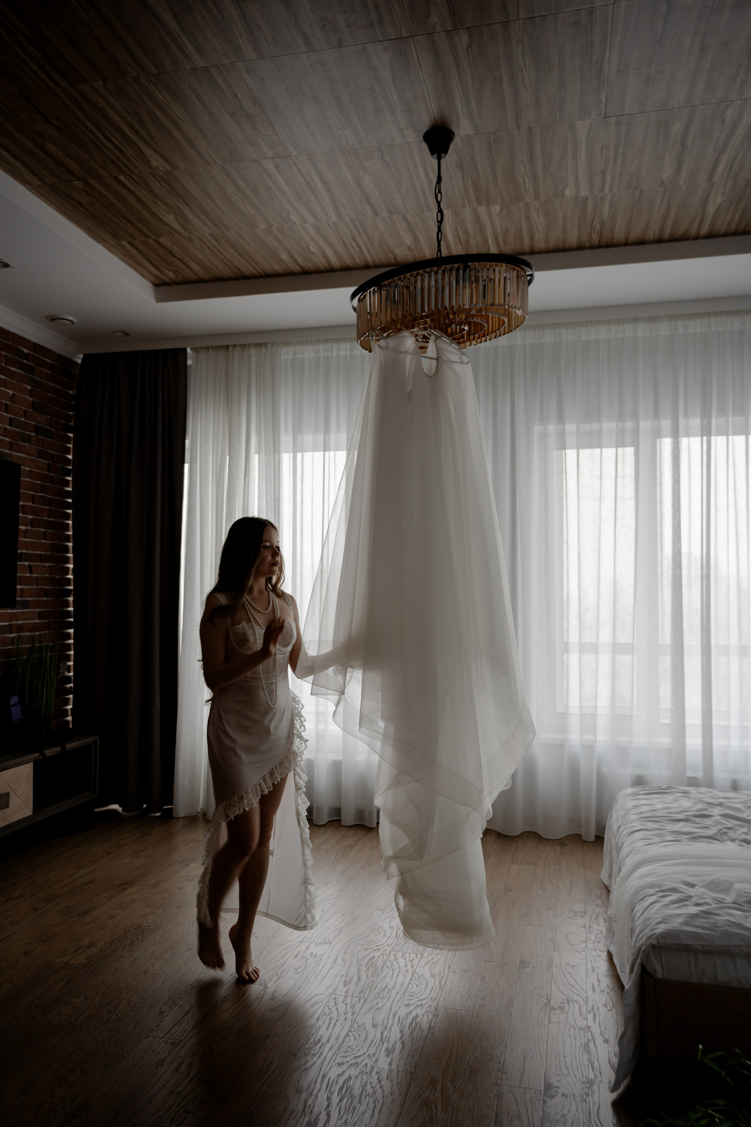 СВАДЕБНАЯ СЬЕМКА СБОРОВ В ОТЕЛЕ И ВЫЕЗД НА ЦЕРЕМОНИЮ (СНЯТО В СИБИРЕ В НИЖНЕВАРТОВСКЕ). Профессиональный фотограф, Санкт-Петербург — Виктория Богомолова