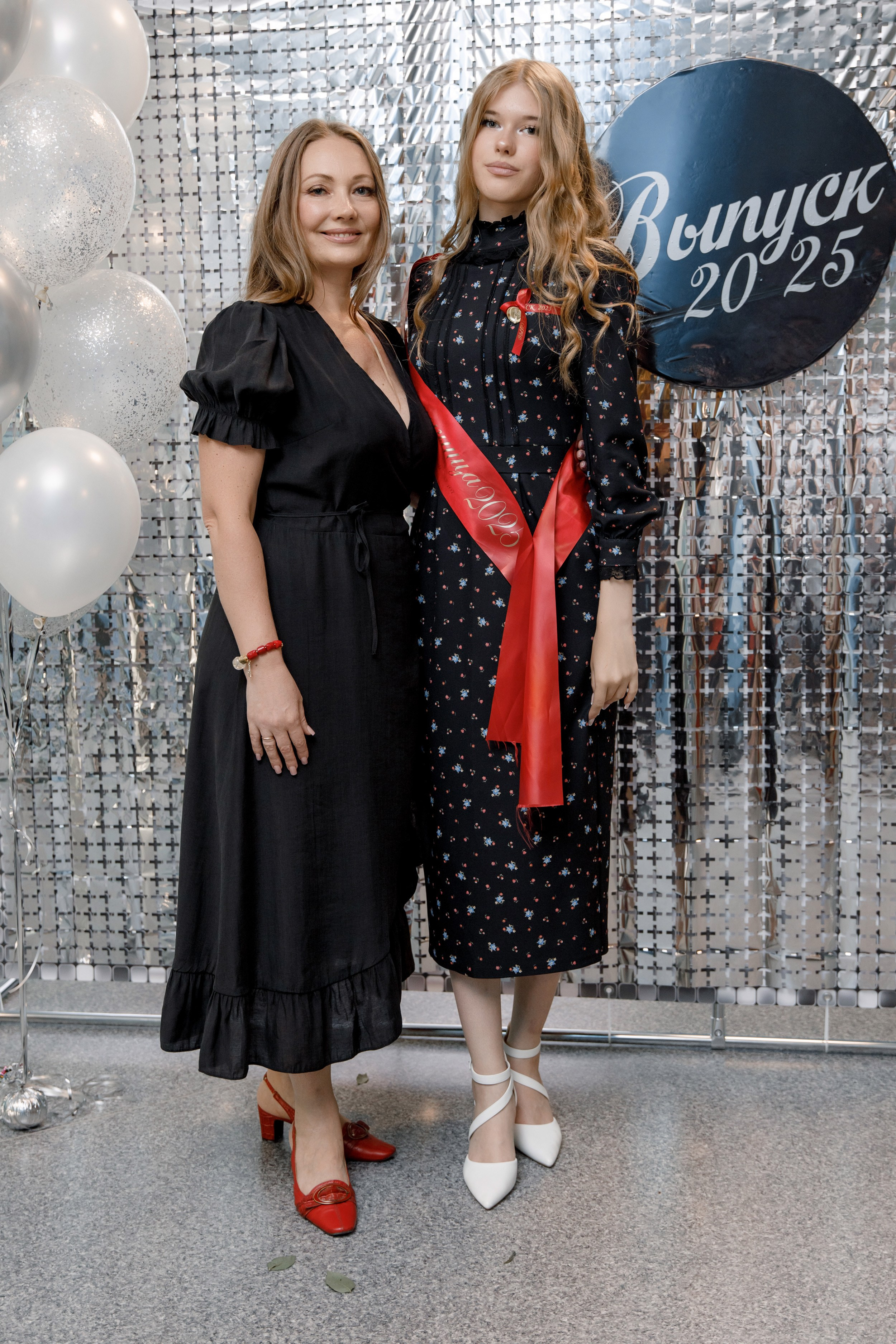 Выпускной школа 107 г Краснодар. Выпускные альбомы в Краснодарском крае