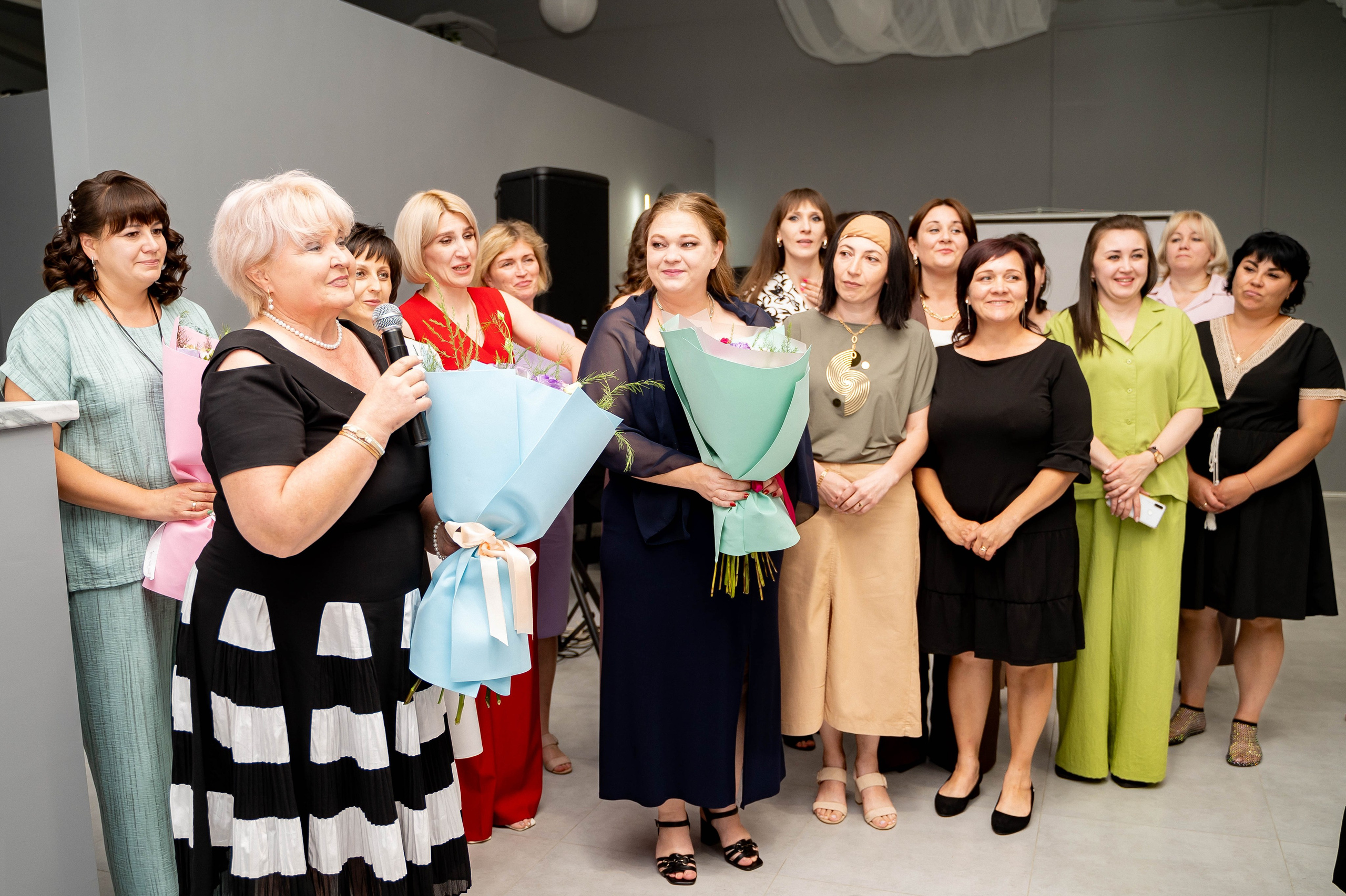 Школа 9 выпуск 2025. Выпускные альбомы в Краснодарском крае