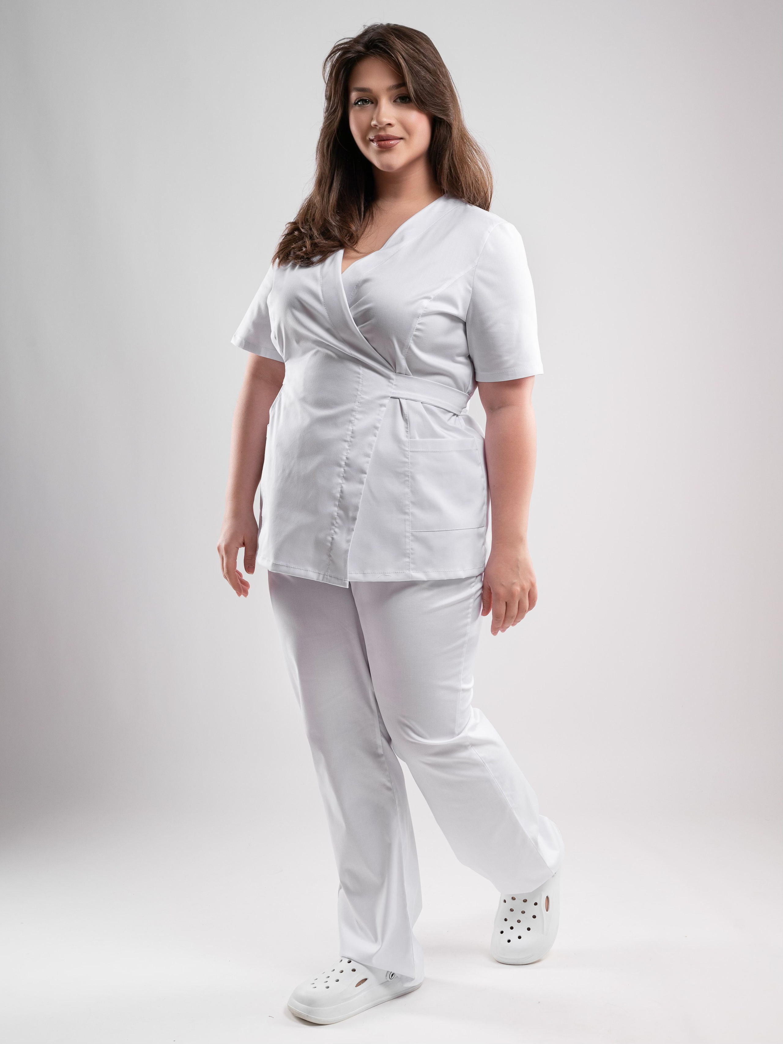 Медицинские костюмы. Предметный фотограф, фото для маркетплейсов Пятигорск, КМВ