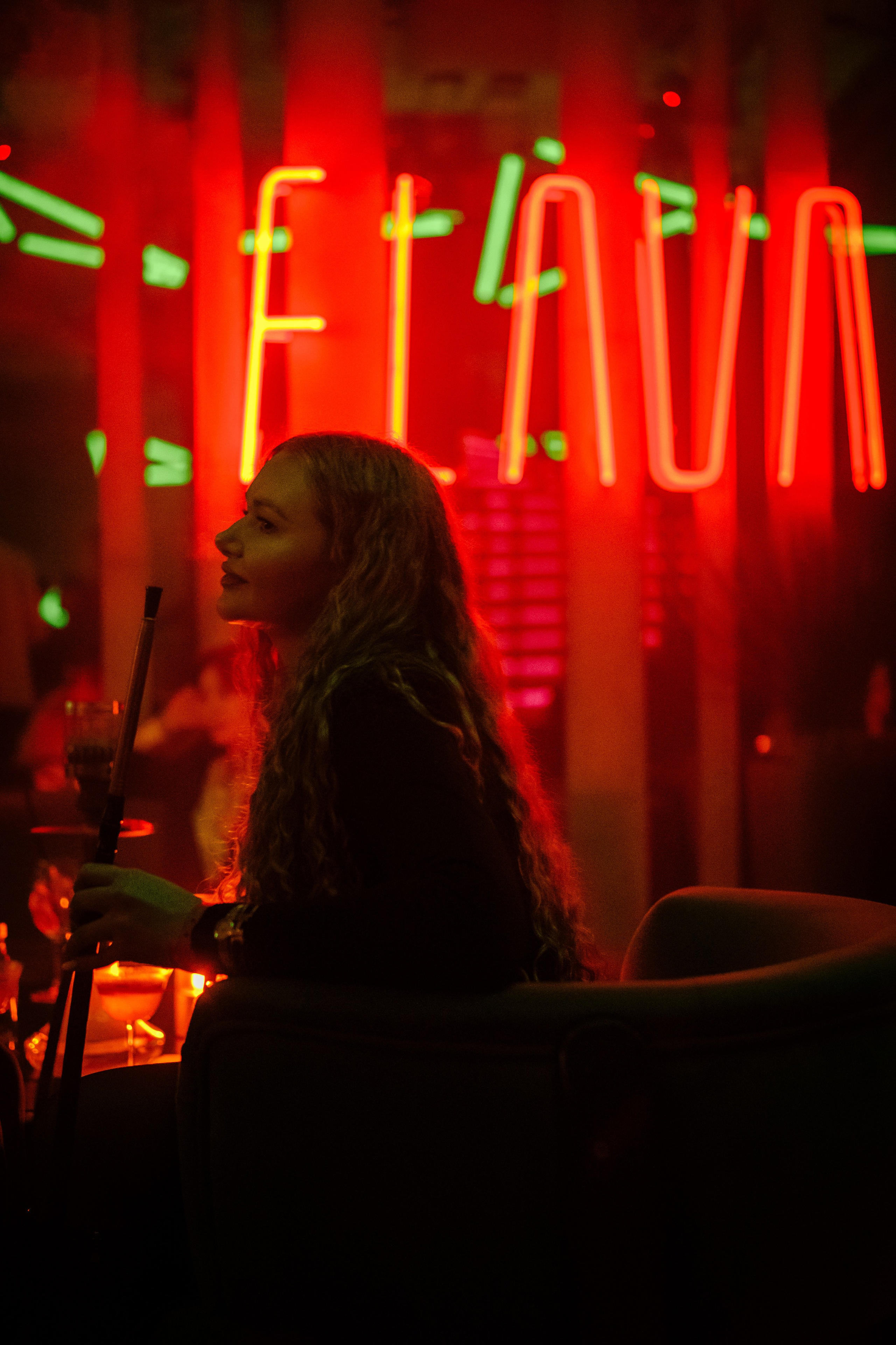 Вечеринка OSNOVATELI.LIVE репортажный фотограф Саша Дружинина. Репортажный фотограф в Москве Саша Дружинина