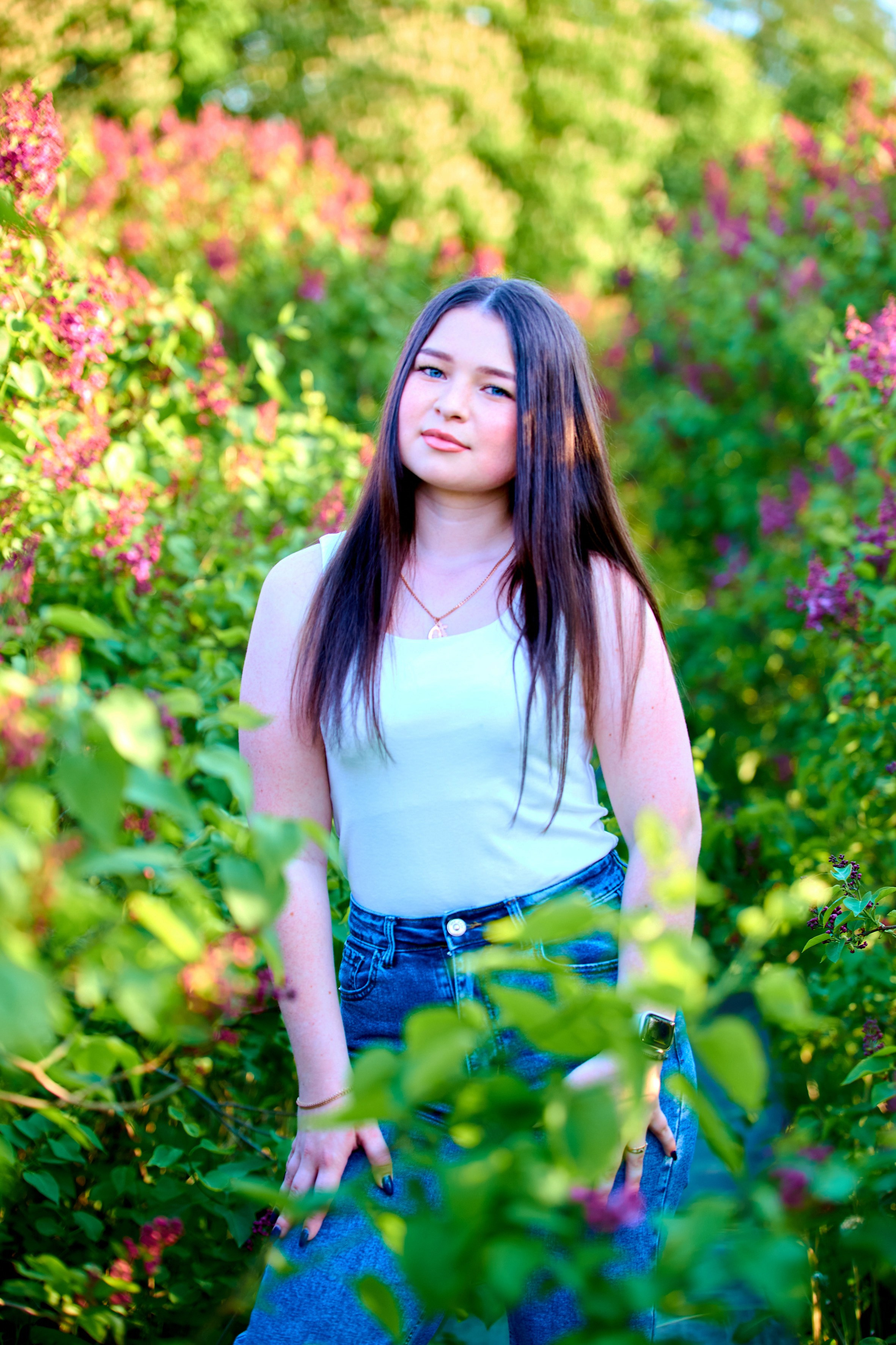 Весна 2023 в парке. 11 класс. Childrenfoto.ru