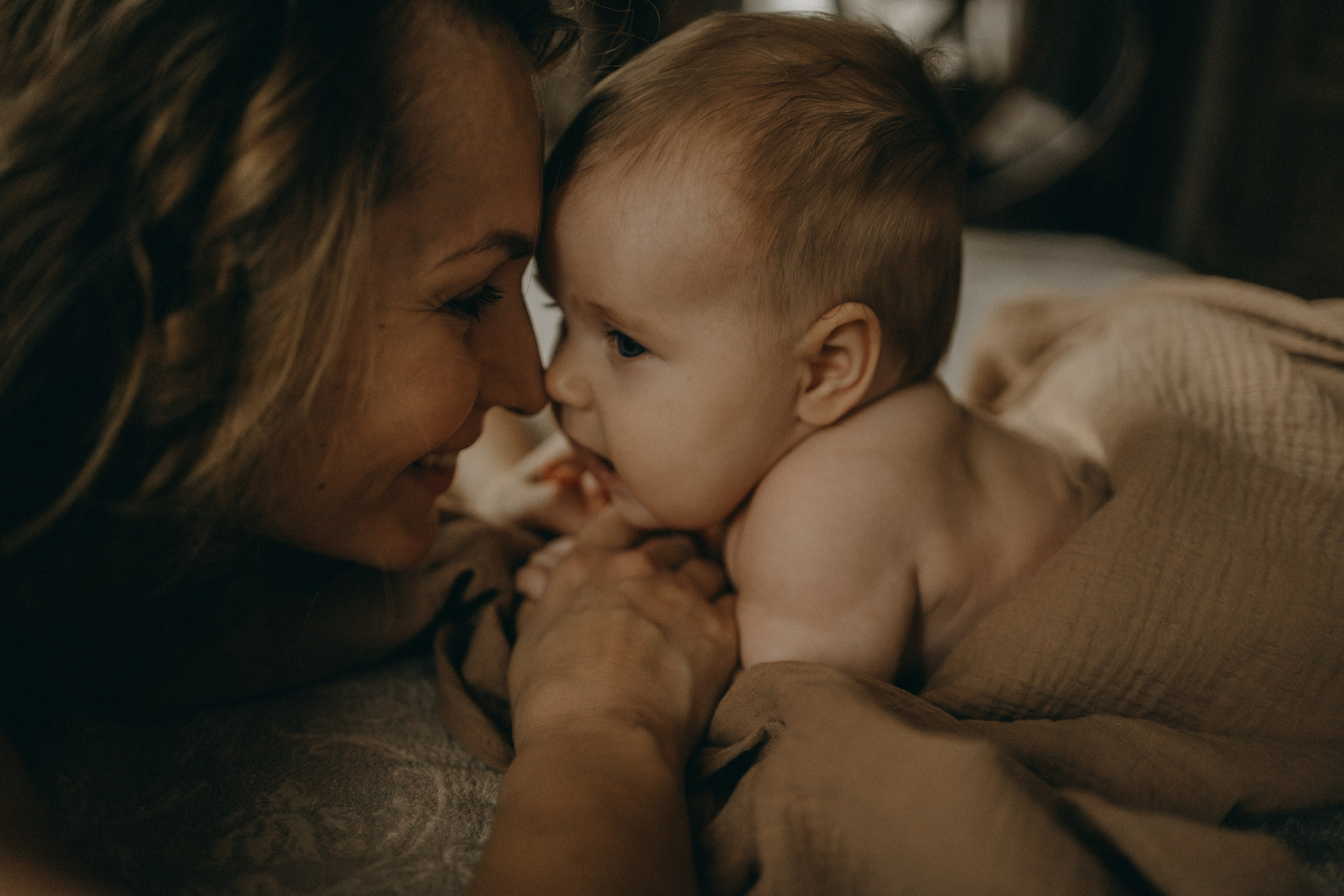 Алена и Виктория. Фотограф женского портрета и семейных историй в жанре life в Нижнем Новгороде Елена Матросова