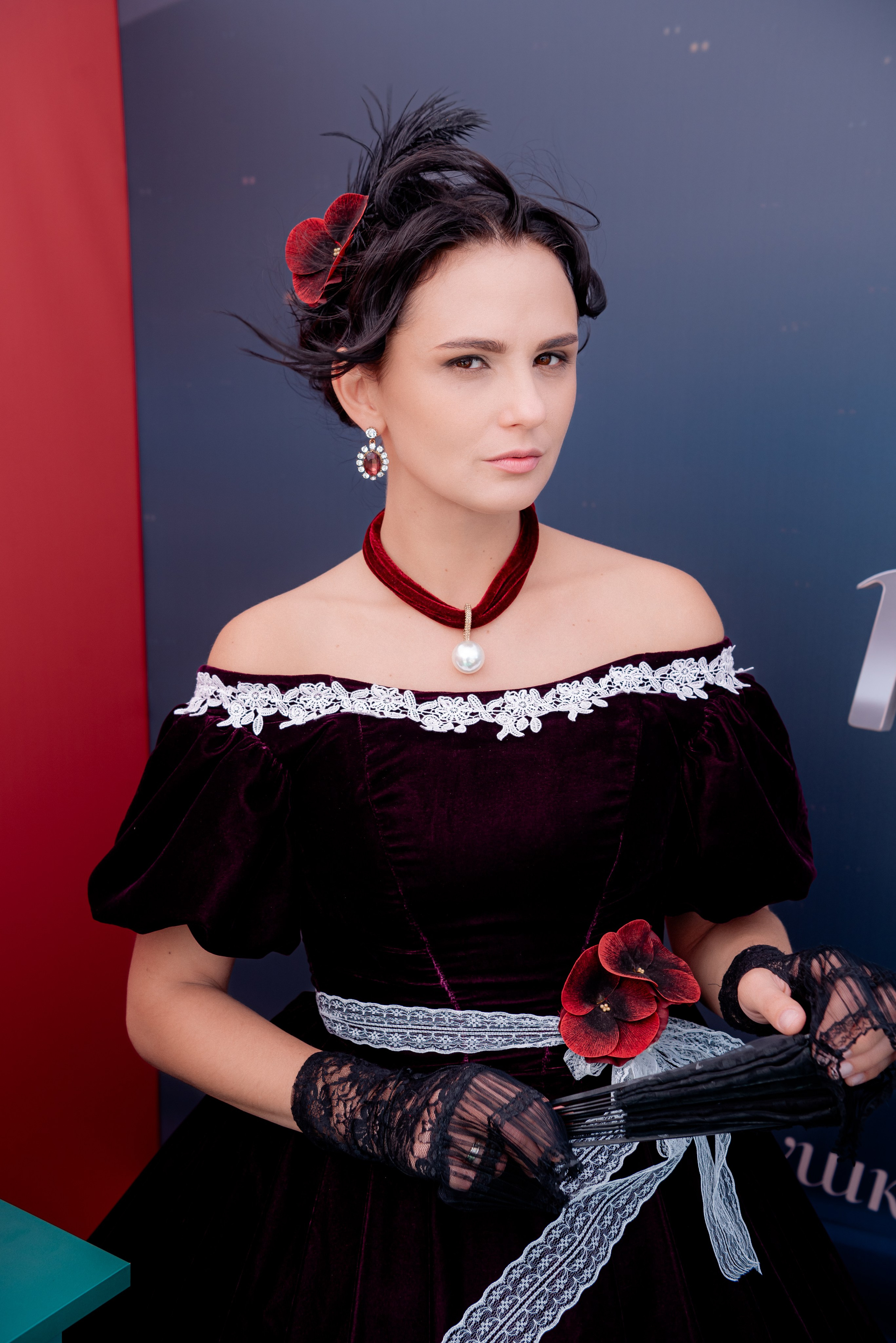 Портретные фото с артистами в палатке Триколор Дом Кинов на день города Волгоград. Фотограф в Волгограде и Волжском Александр Горбань