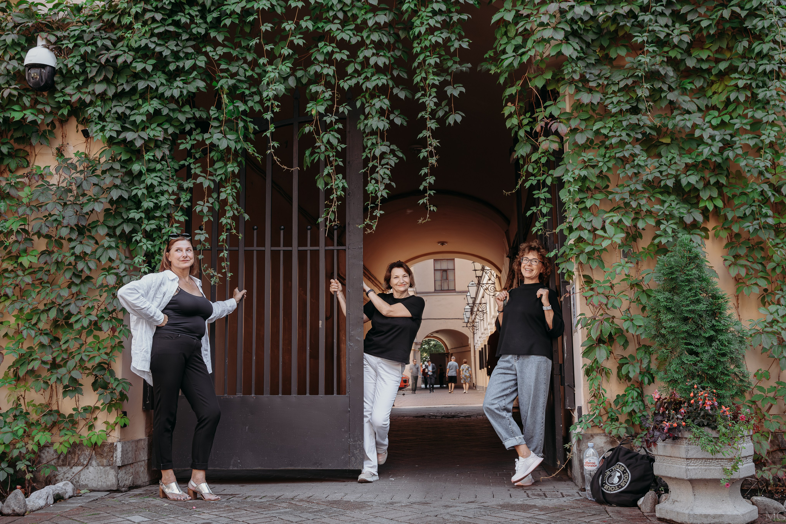 Подруги. Маша Гонтарь Семейный домашний репортажный фотограф в Санкт-Петербурге