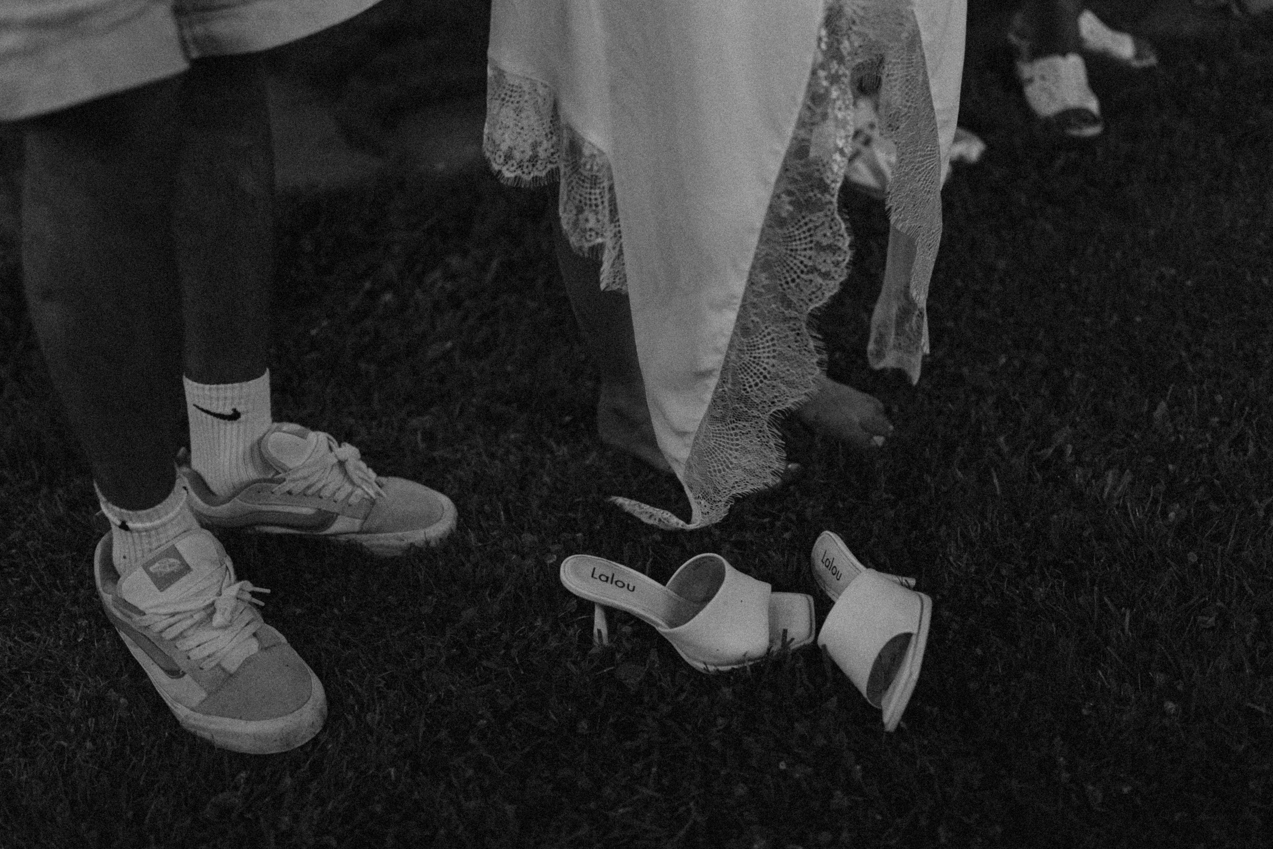 Куда иголочка — туда и ниточка. Свадебный фотограф Наташа Алешина