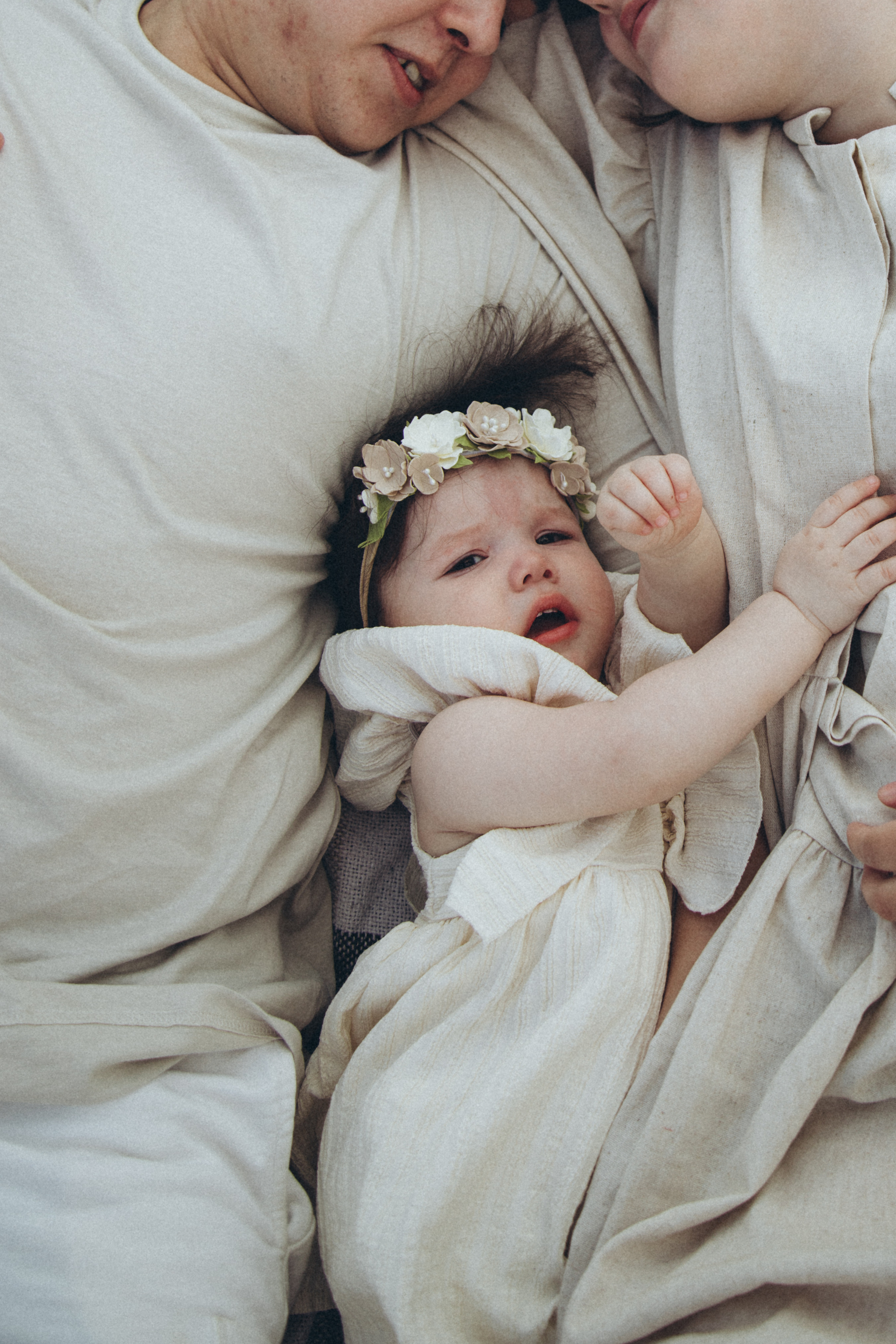 Искандер, Карина, Каролина. Семейный фотограф новорожденных УФА Гульнара Зиновьева