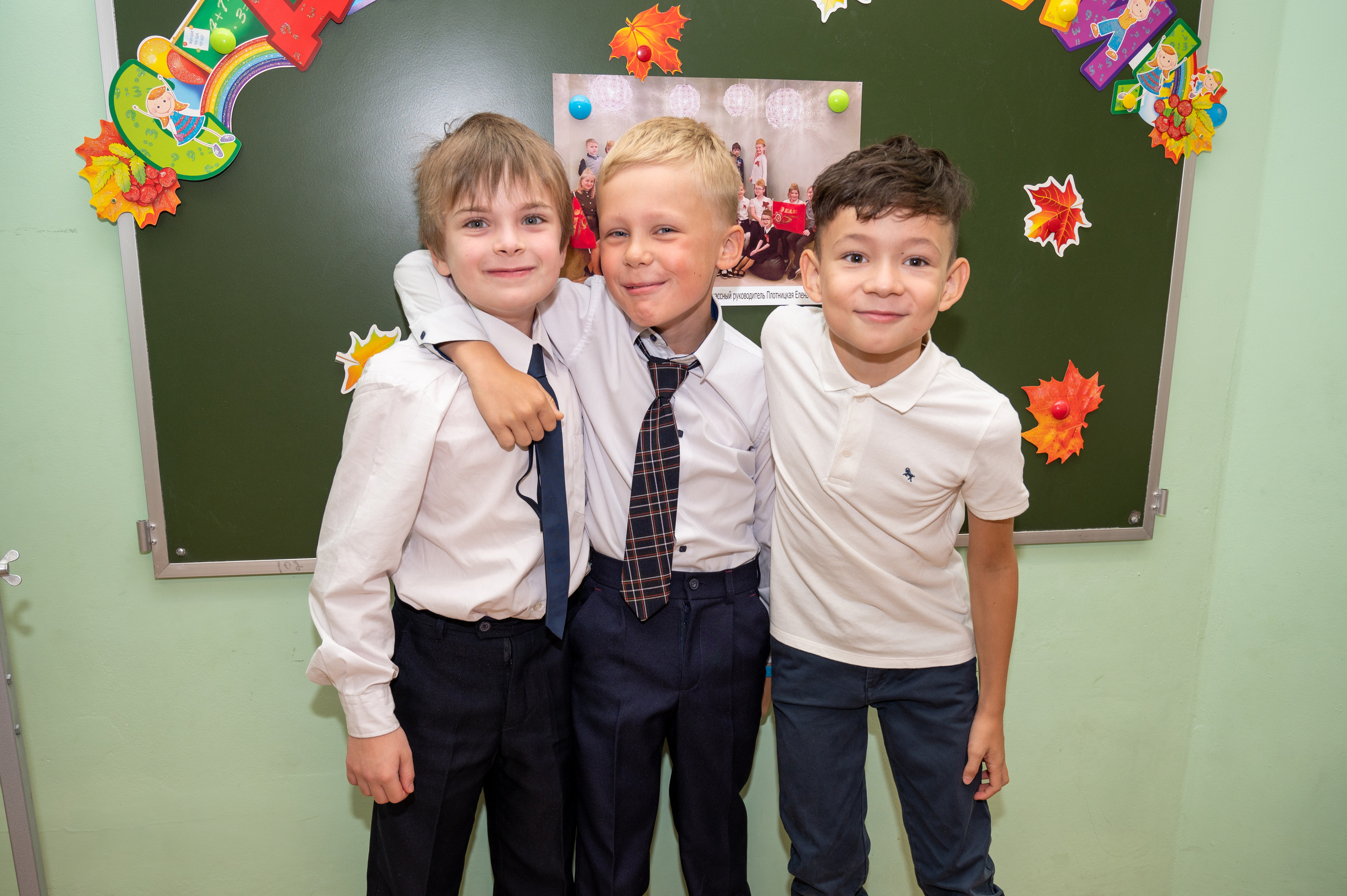 Школьный фотограф на 1 сентября, фоторепортаж, школьный фотограф. Семейный и детский фотограф в детских садах и школах