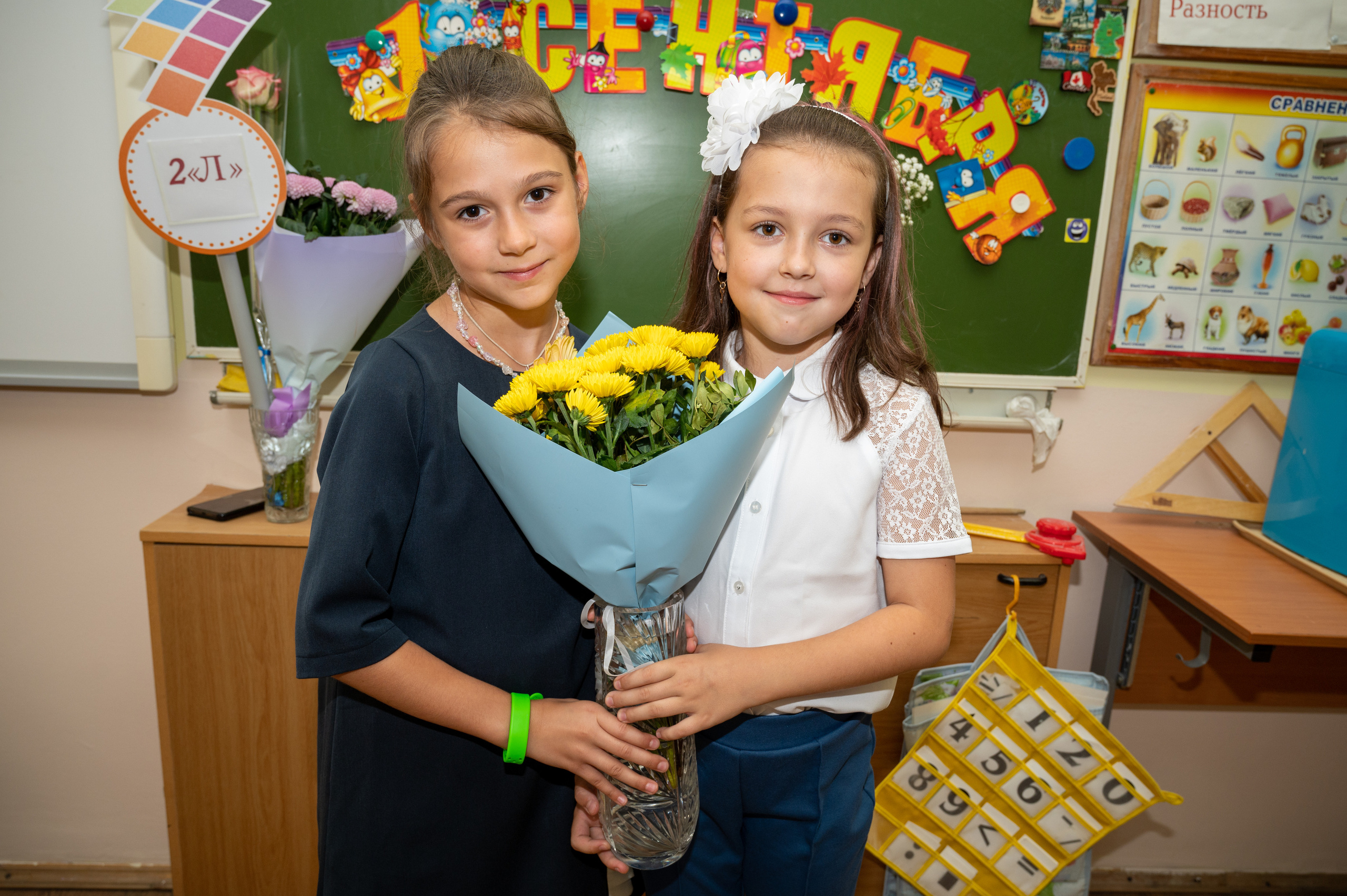 Школьный фотограф на 1 сентября, фоторепортаж, школьный фотограф. Семейный и детский фотограф в детских садах и школах