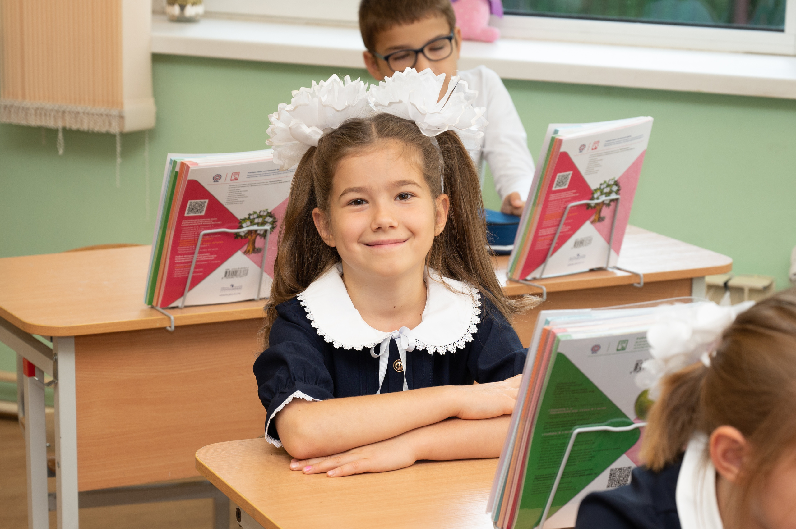 Школьный фотограф на 1 сентября, фоторепортаж, школьный фотограф. Семейный и детский фотограф в детских садах и школах