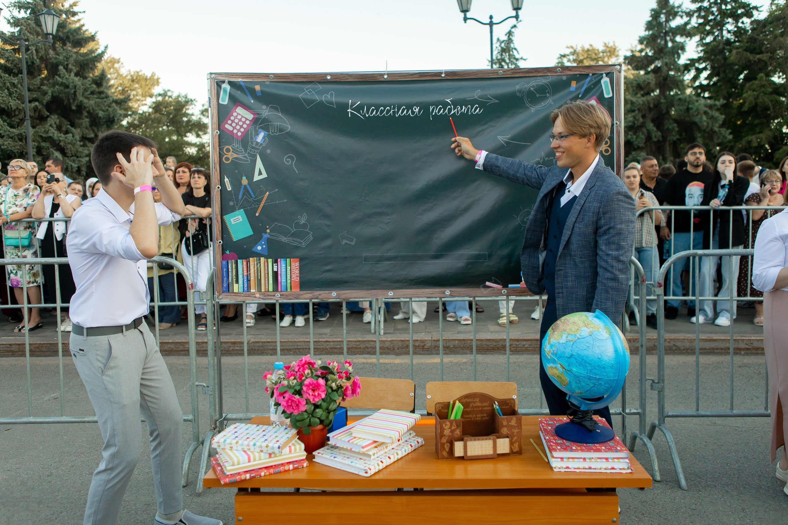 Выпускной Гимназия 12 2024 г. Свадебный и портретный Фотограф в Липецке Дмитрий Котюков