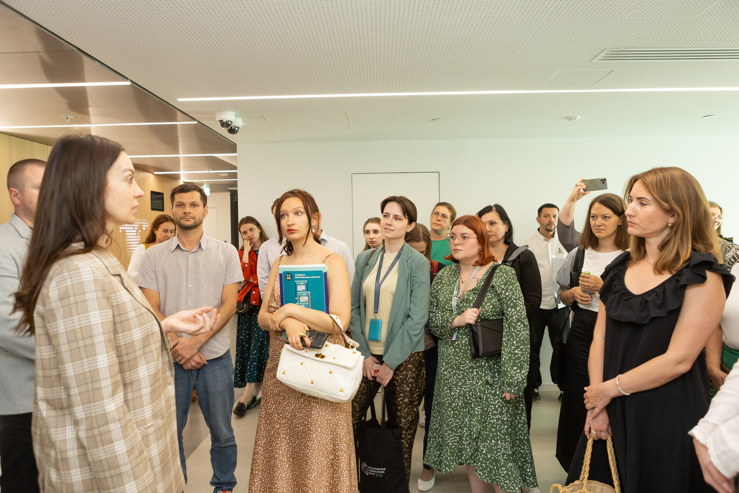 Гостевой визит в «зеленый» офис Сибур. Портретный творческий фотограф в Москве Надя Дудник