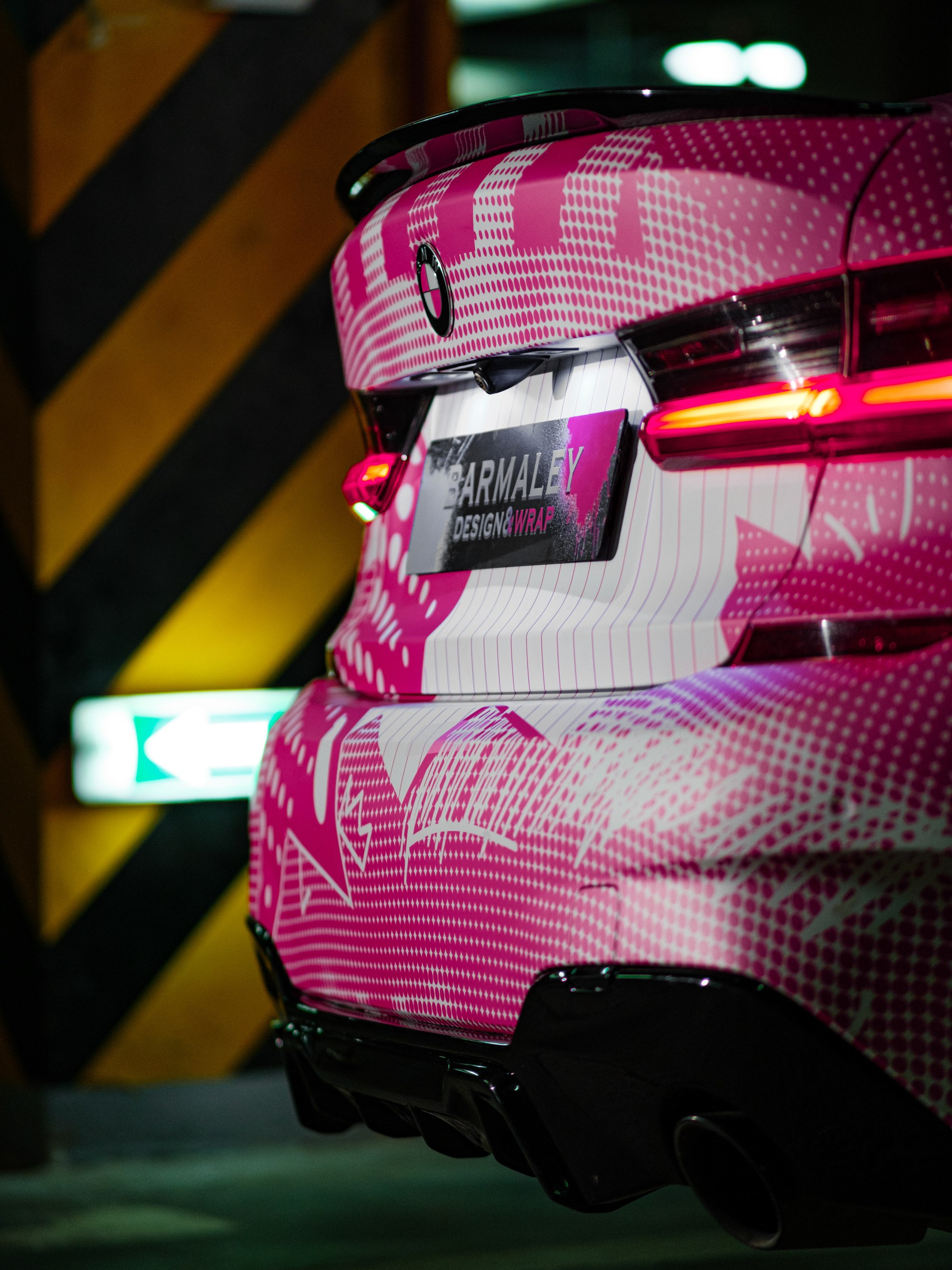 Винилография на BMW 3 G20. Студия дизайна и оклейки авто Barmaley Design