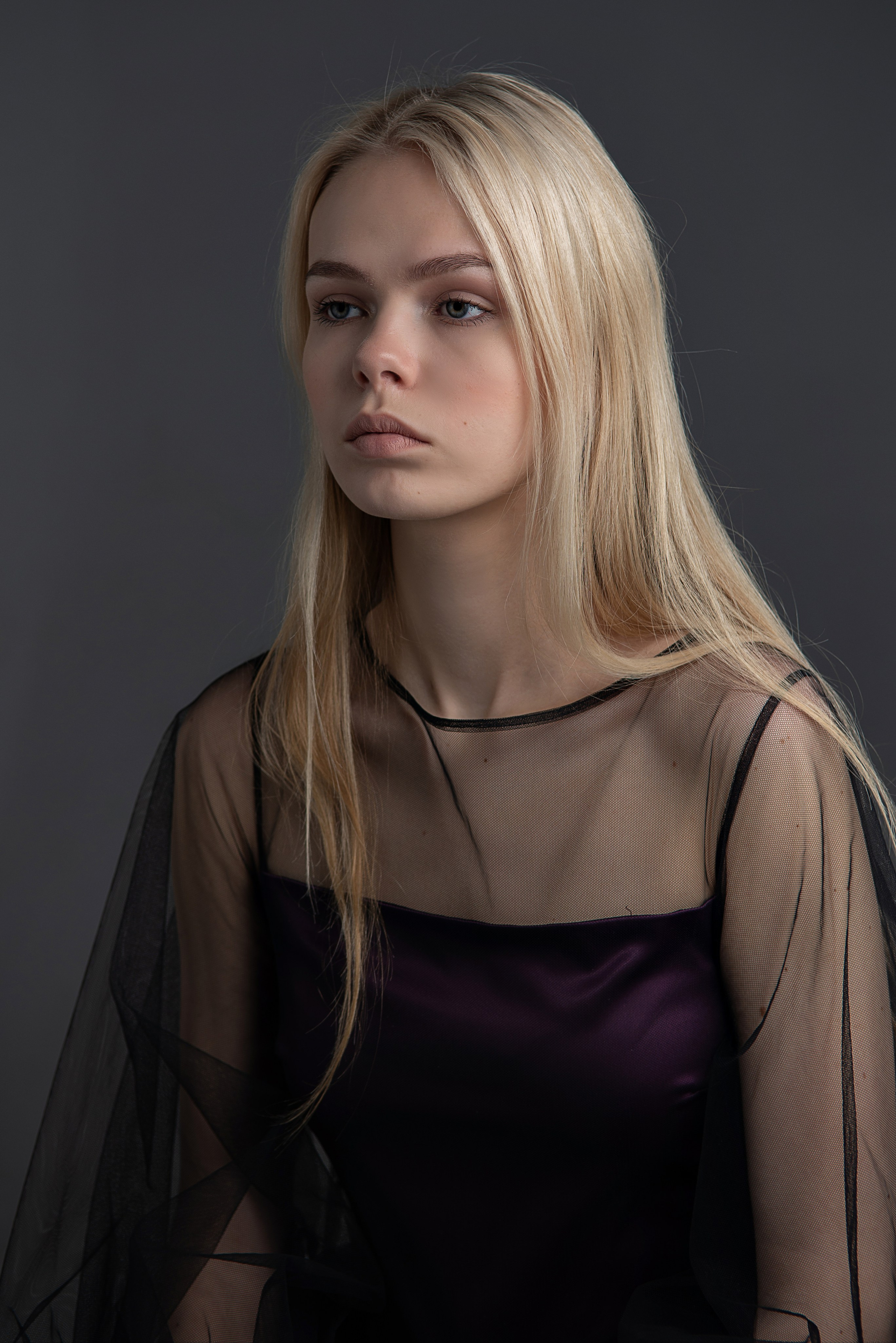 Студийная фотосъемка. Организация и проведение фотосъемок в Санкт-Петербурге. Фотограф Смирягин Илья