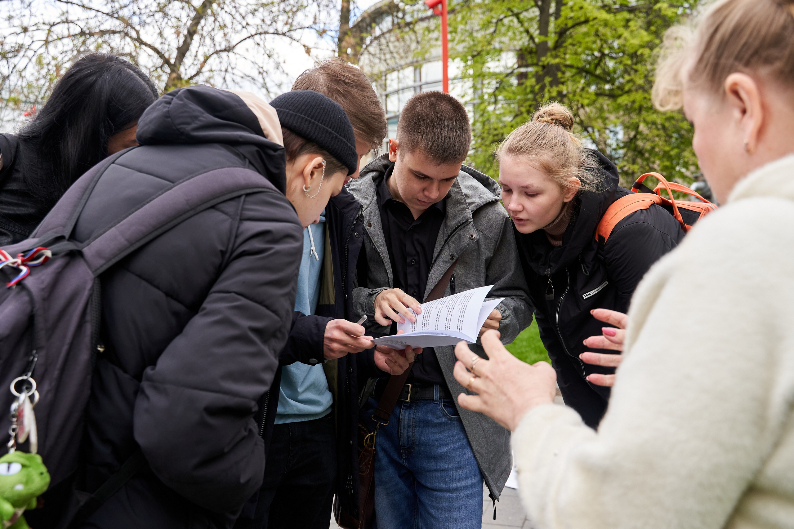 Городской квест в рамках регионального фестиваля «Учись без границ». Репортажный фотограф Вилянов Евгений. Нижний Новгород