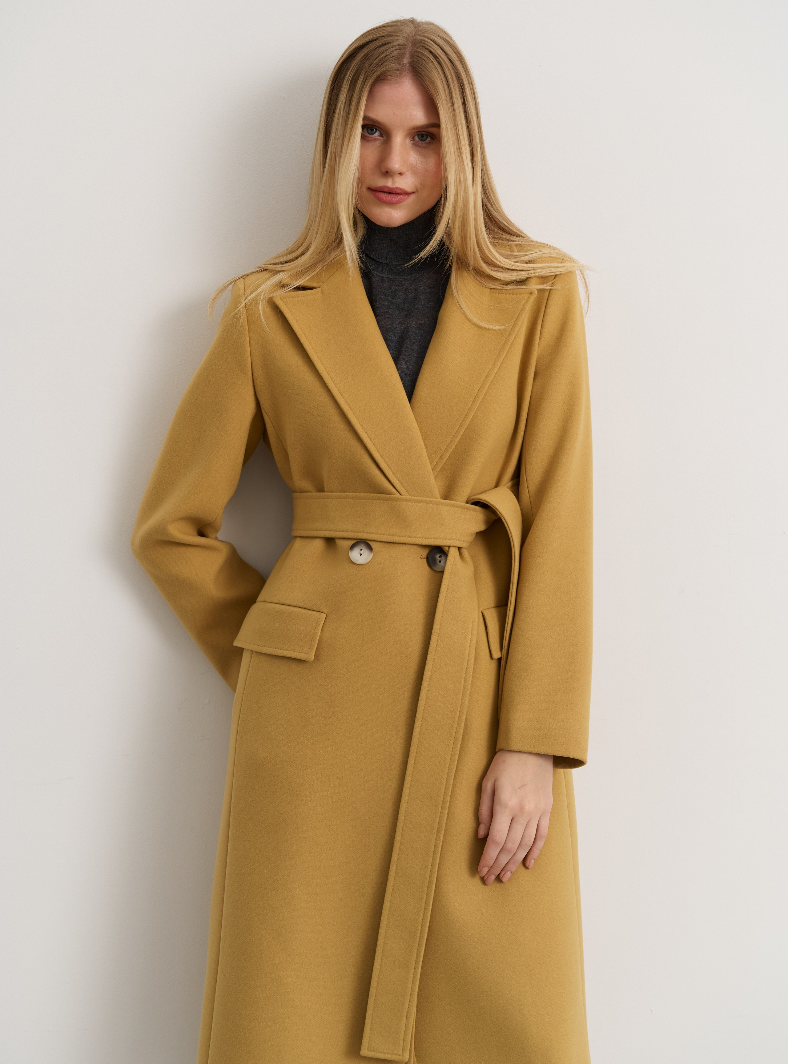 Каталог для бренда верхней одежды Sheily. Fashion фотограф в Москве Ксения Чупрунова