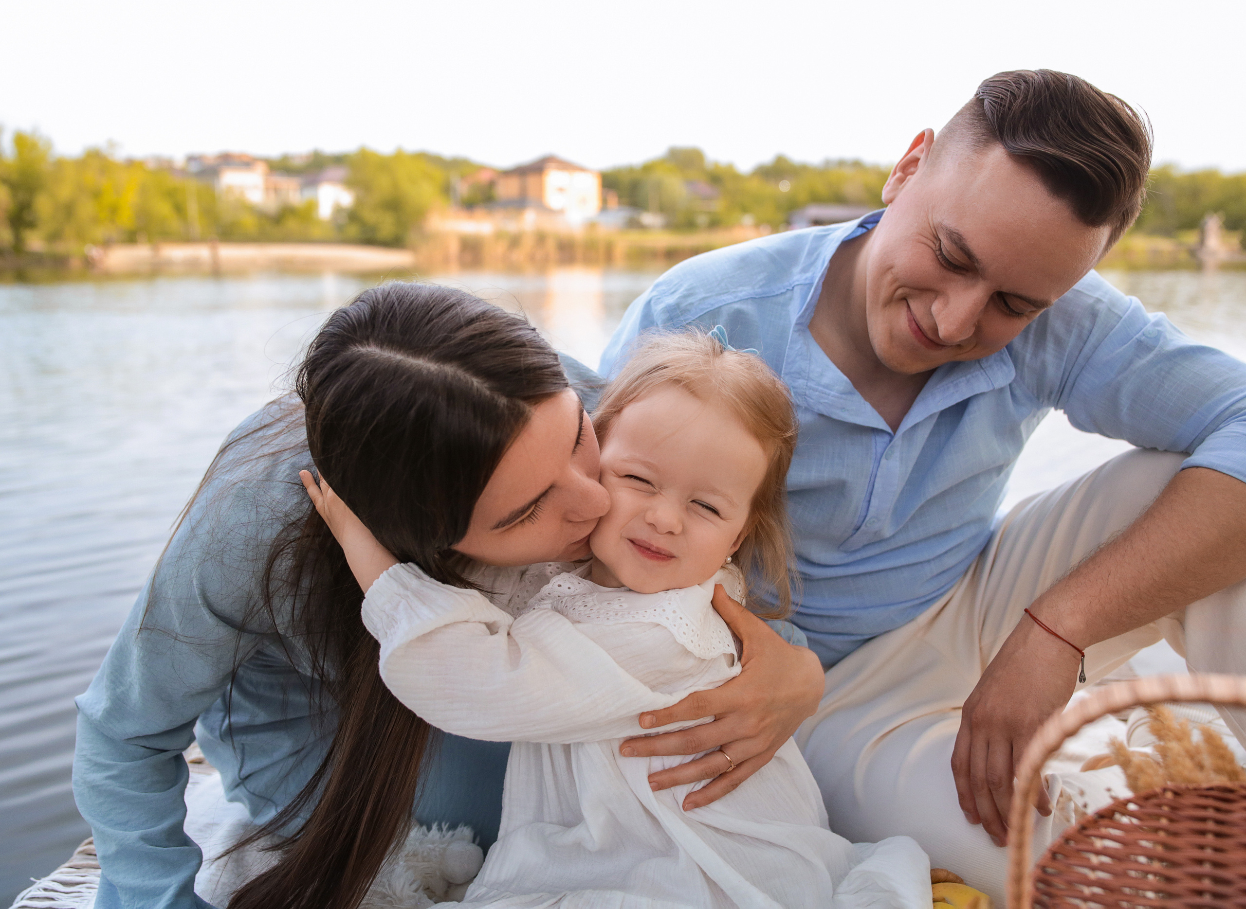 Летняя прогулка. Семейный фотограф в городе Саратове — Анна