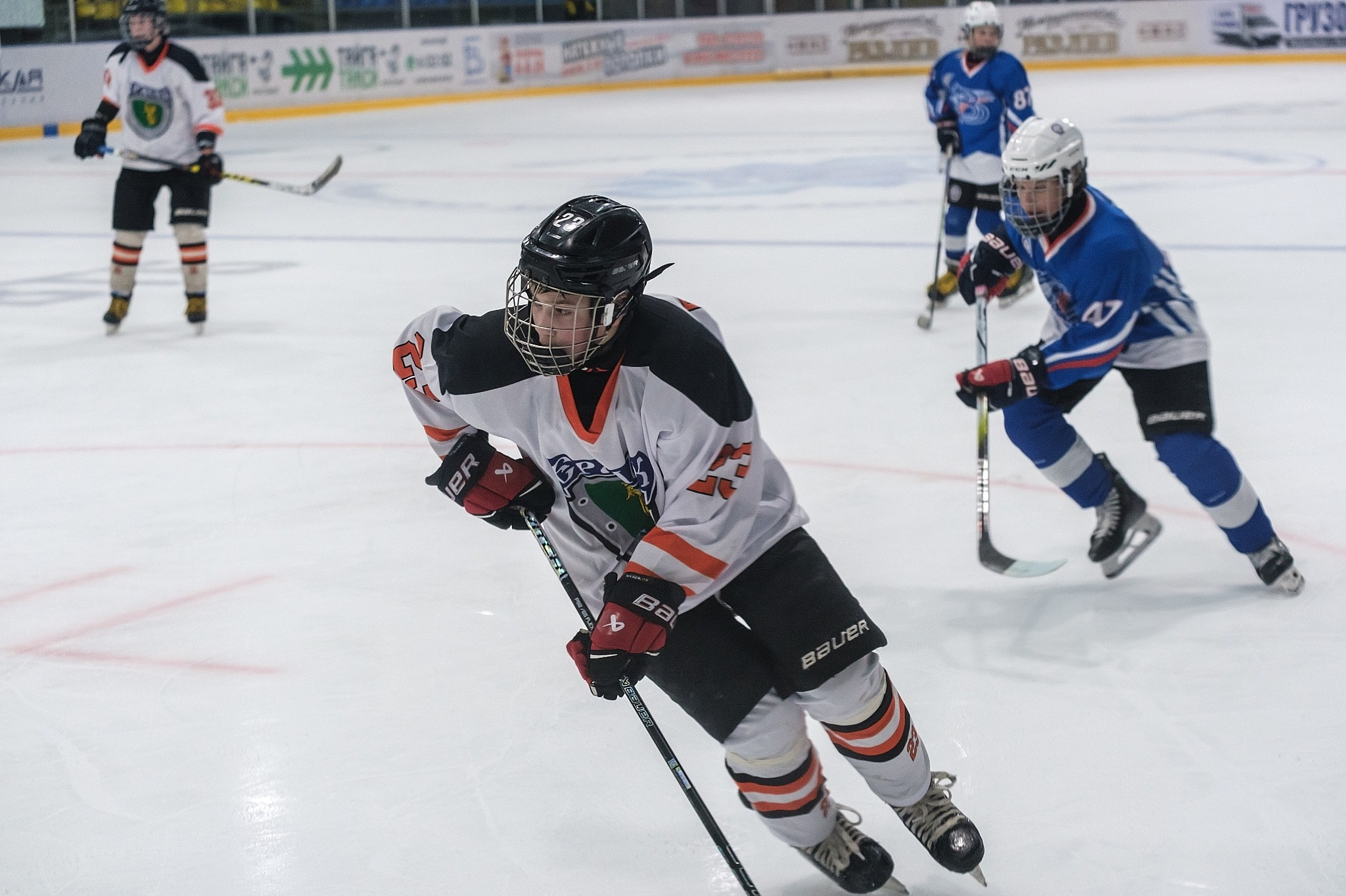 Хоккейный матч Вымпел-2011 (Междуреченск) vs Ермак (Ангарск) — фотограф в Междуреченске Никита Максимов