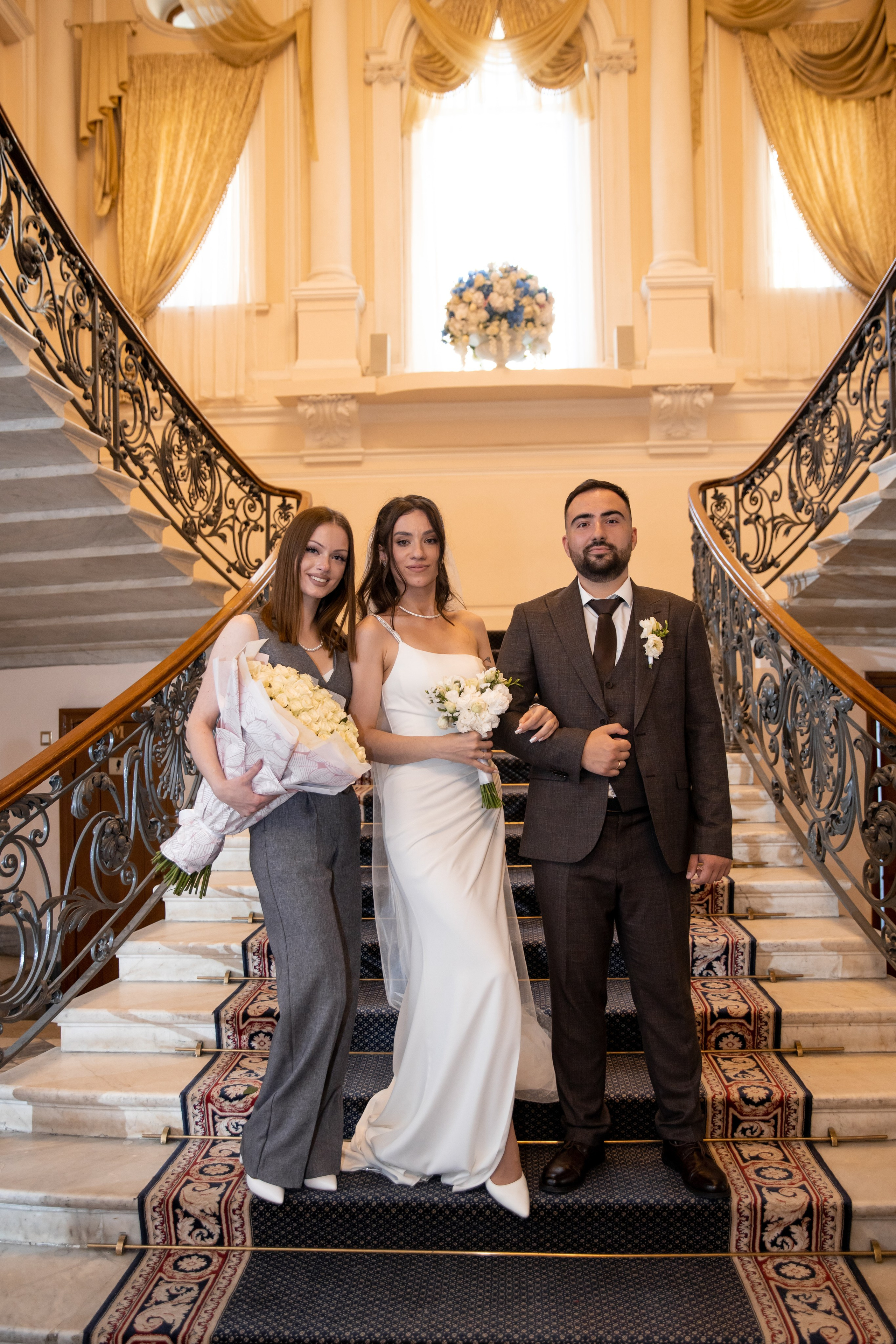 Анна и Александр / Прогулка + ЗАГС. Свадебный и семейный фотограф в Москве Диана Левченко