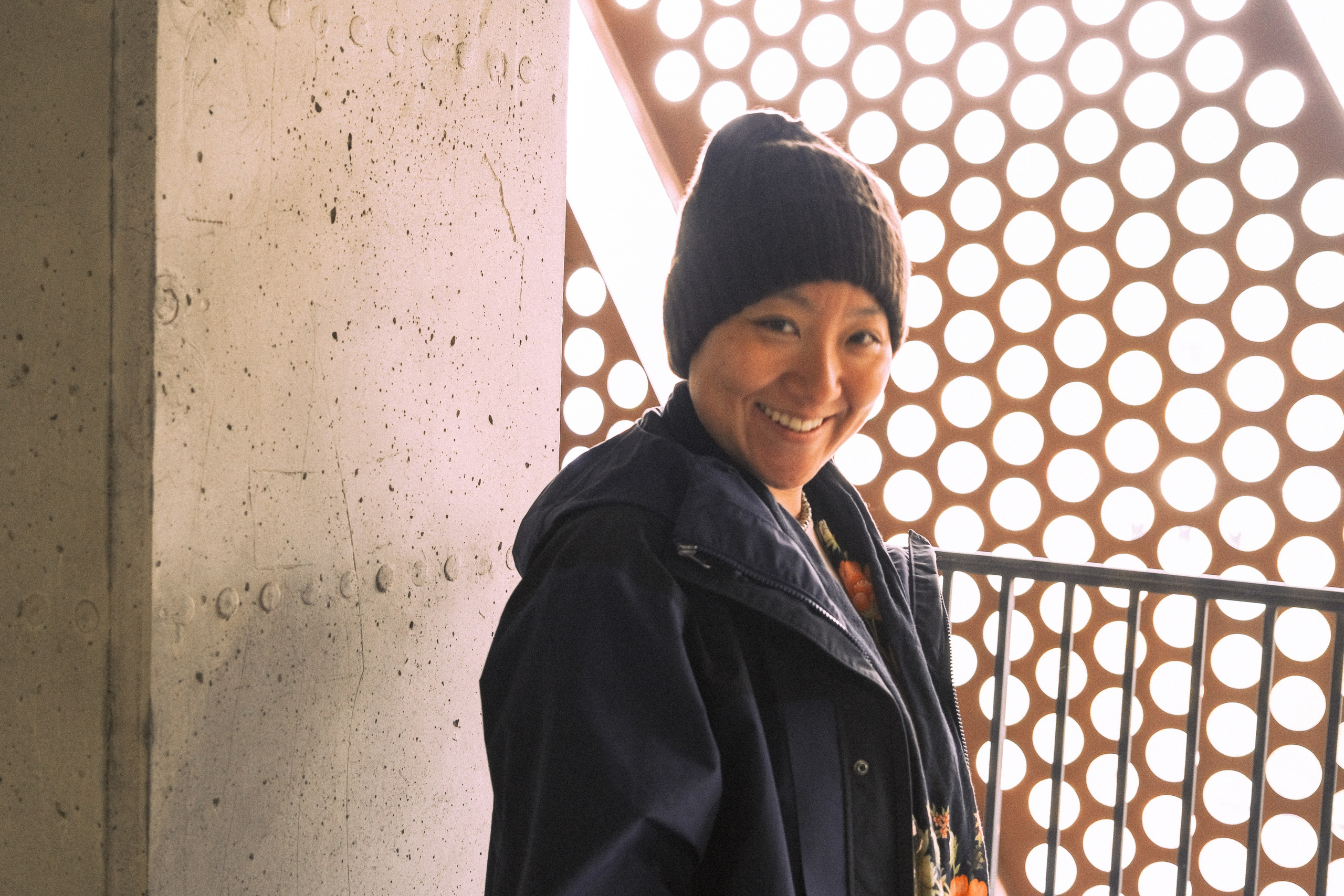 Tibetan girl. Photographer Tbilisi