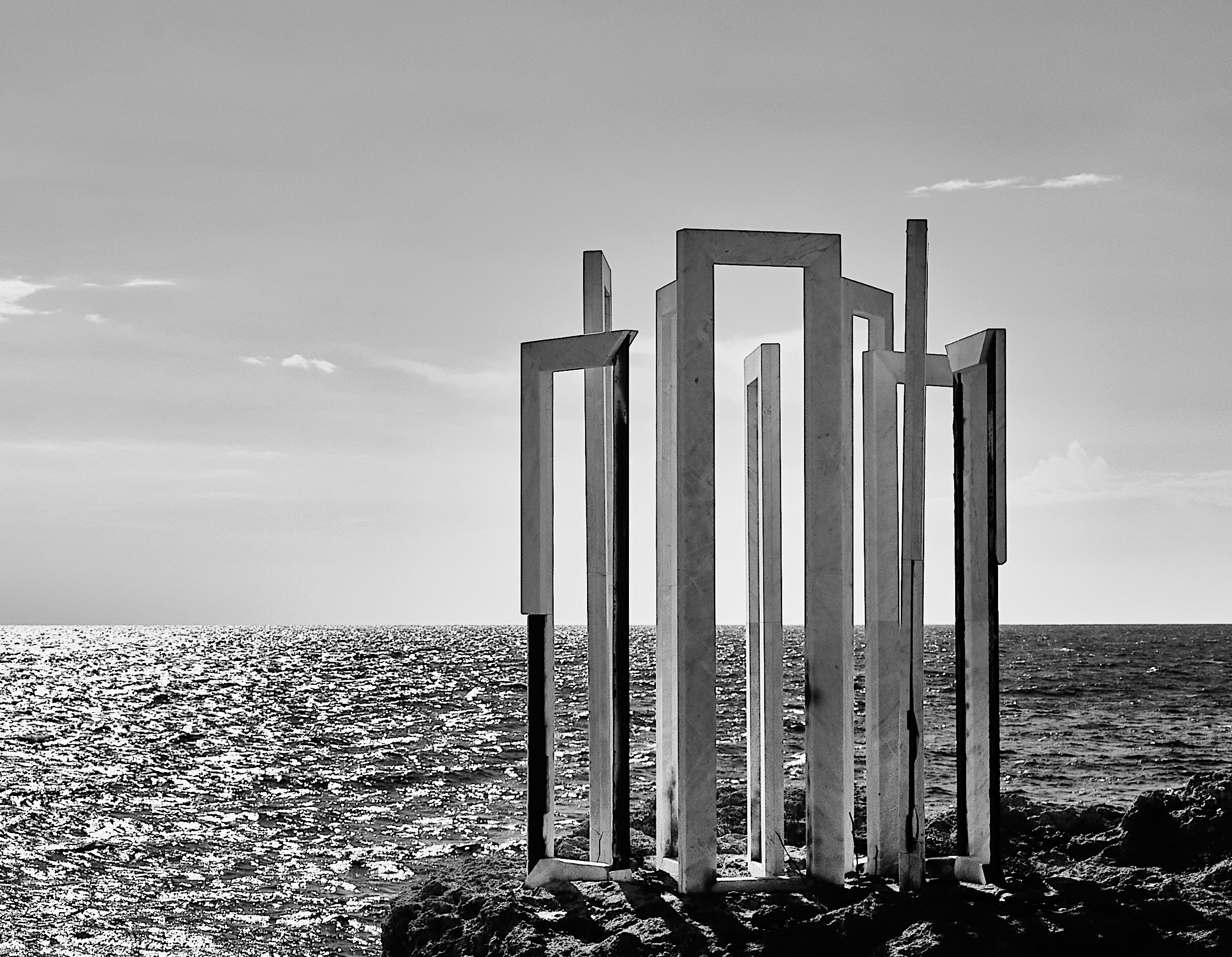 Странные виды средиземного моря. Shaltay Gallery